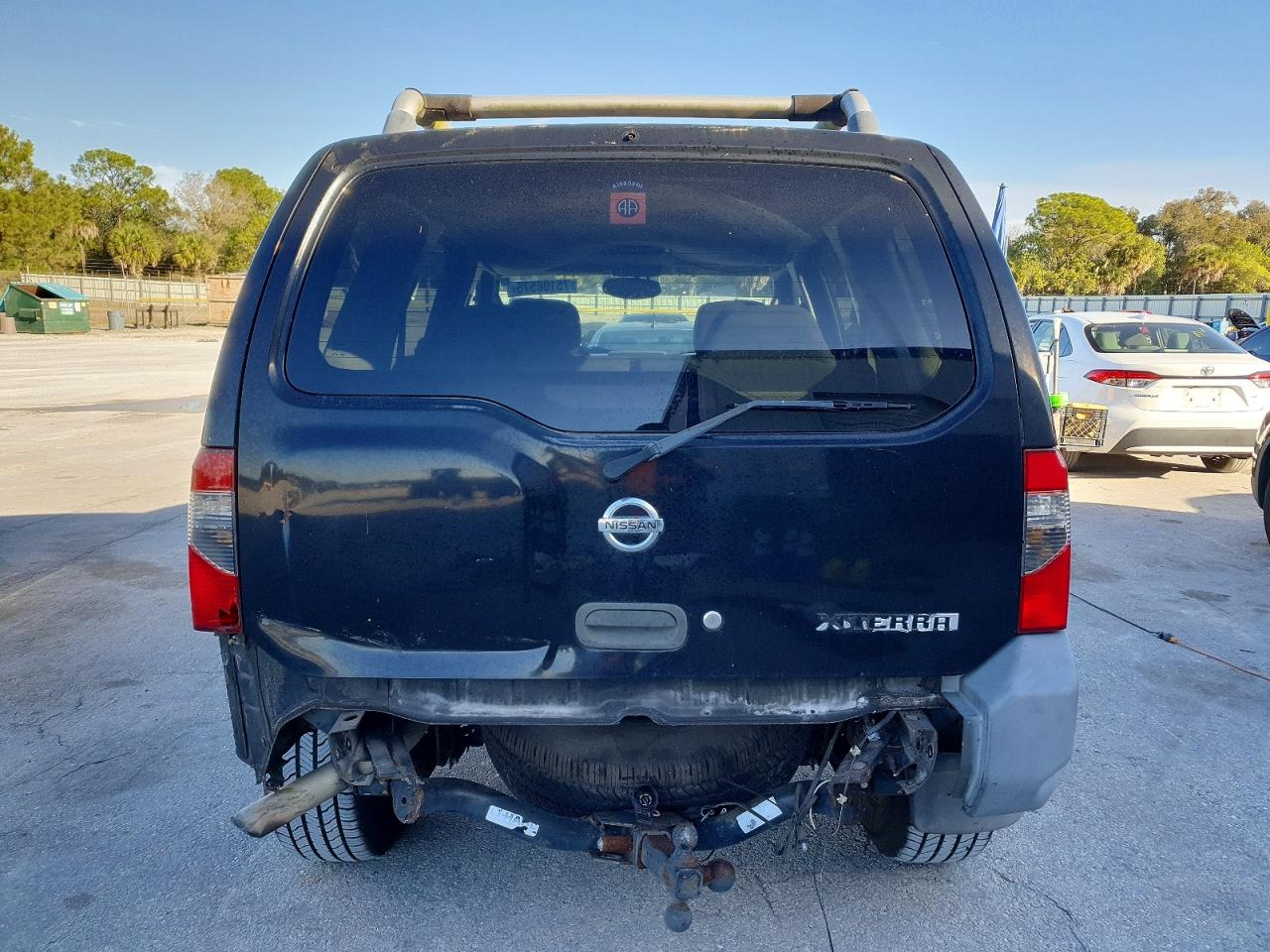 2004 Nissan Xterra Xe Black vin: 5N1ED28T04C642755