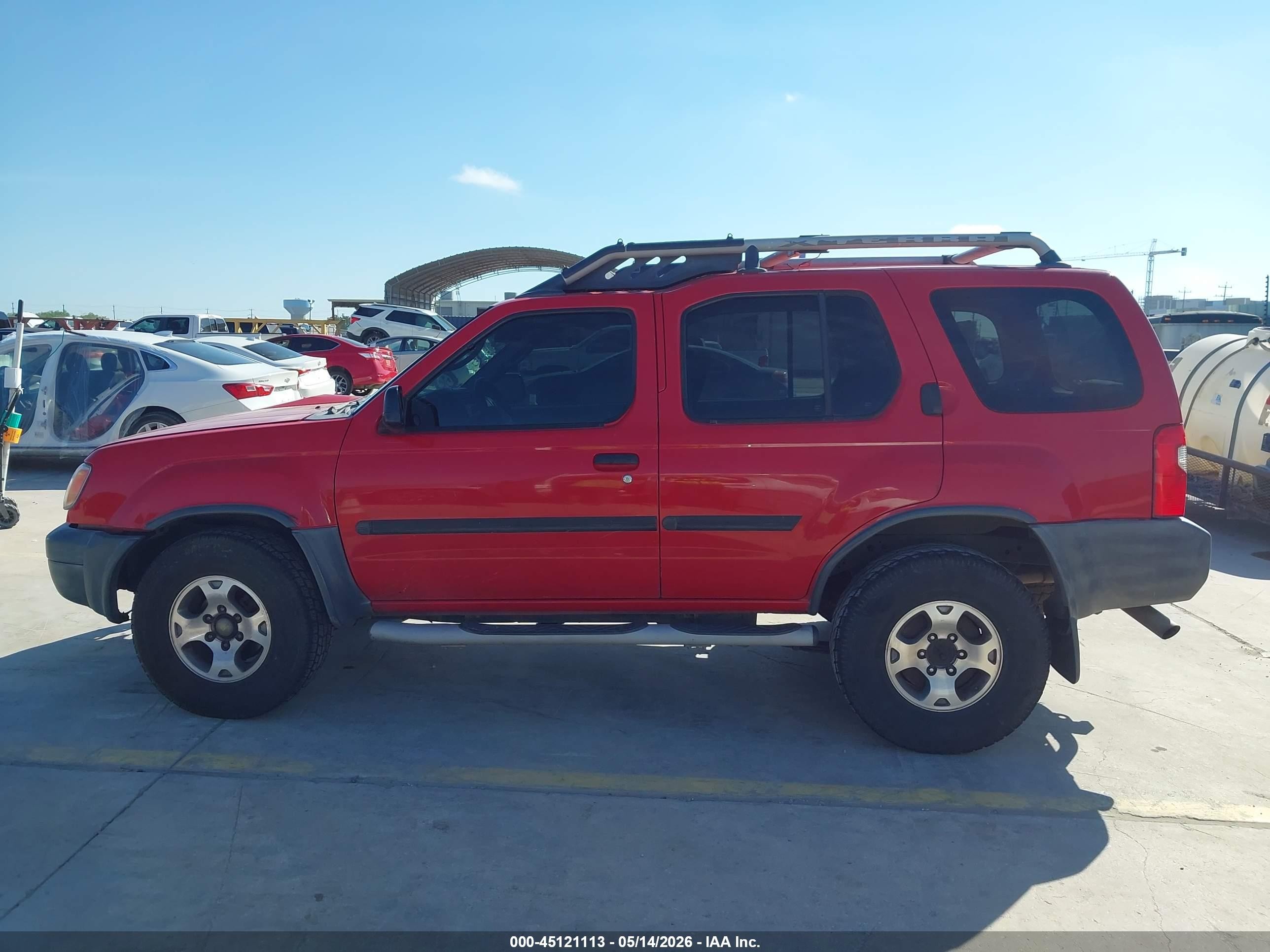 2001 Nissan Xterra Xe-v6 Red vin: 5N1ED28T11C537668