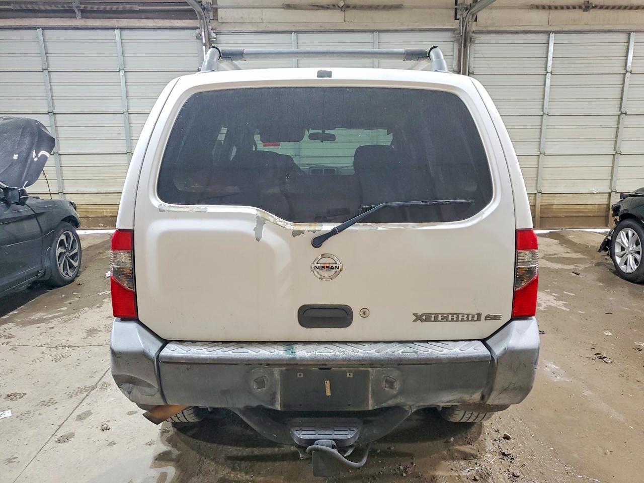 2004 Nissan Xterra Xe White vin: 5N1ED28T14C603981