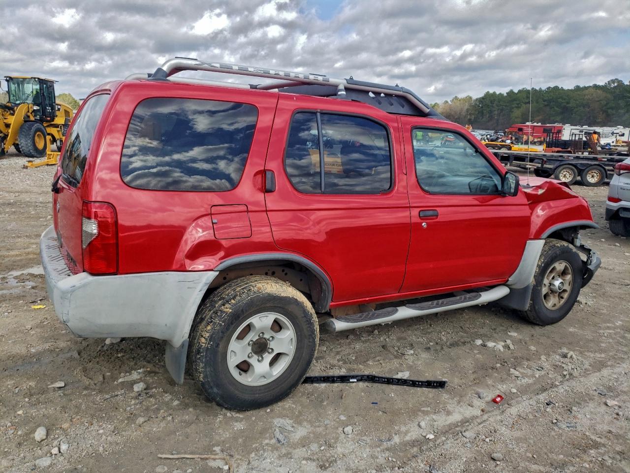 2000 Nissan Xterra Xe Red vin: 5N1ED28T1YC600634