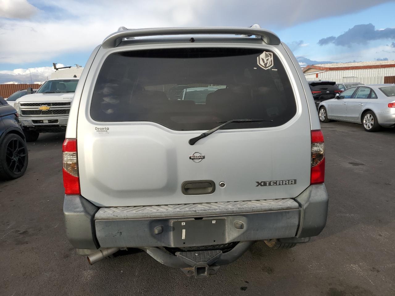 2001 Nissan Xterra Xe Silver vin: 5N1ED28T21C596793