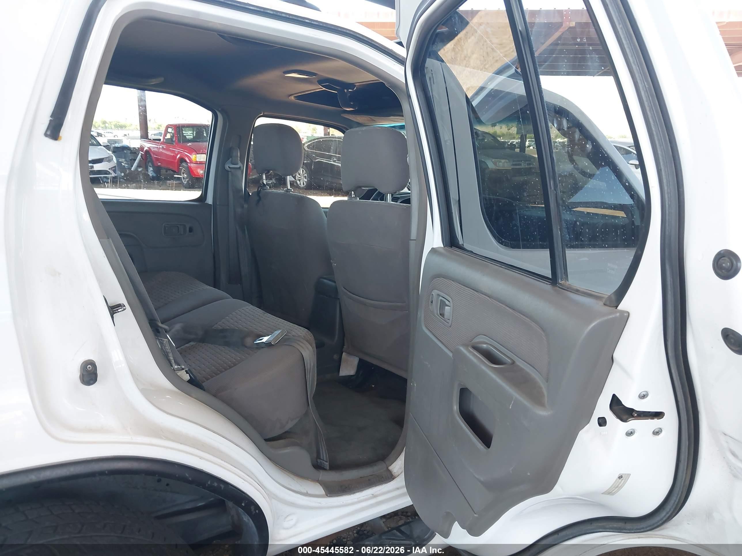 2000 Nissan Xterra Se/xe White vin: 5N1ED28T2YC566560