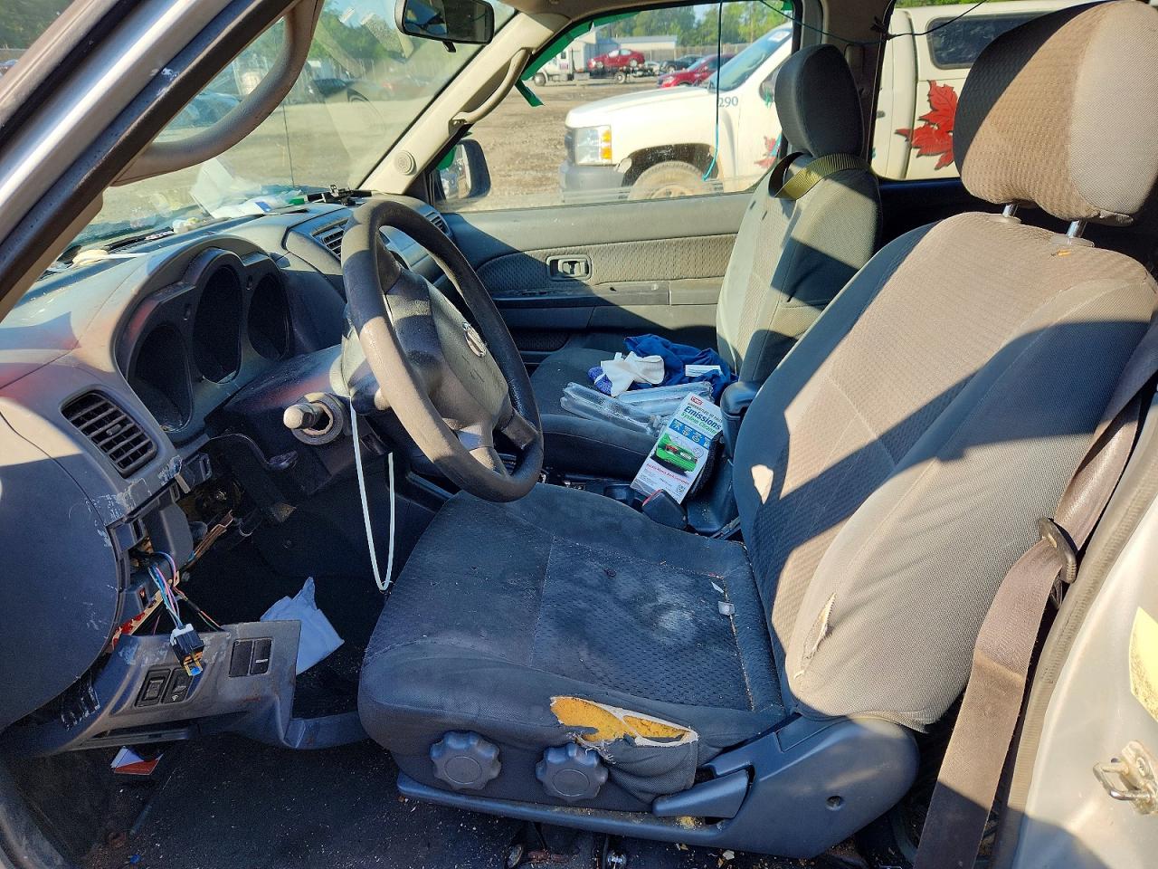 2003 Nissan Xterra Xe-v6 Silver vin: 5N1ED28T33C697327