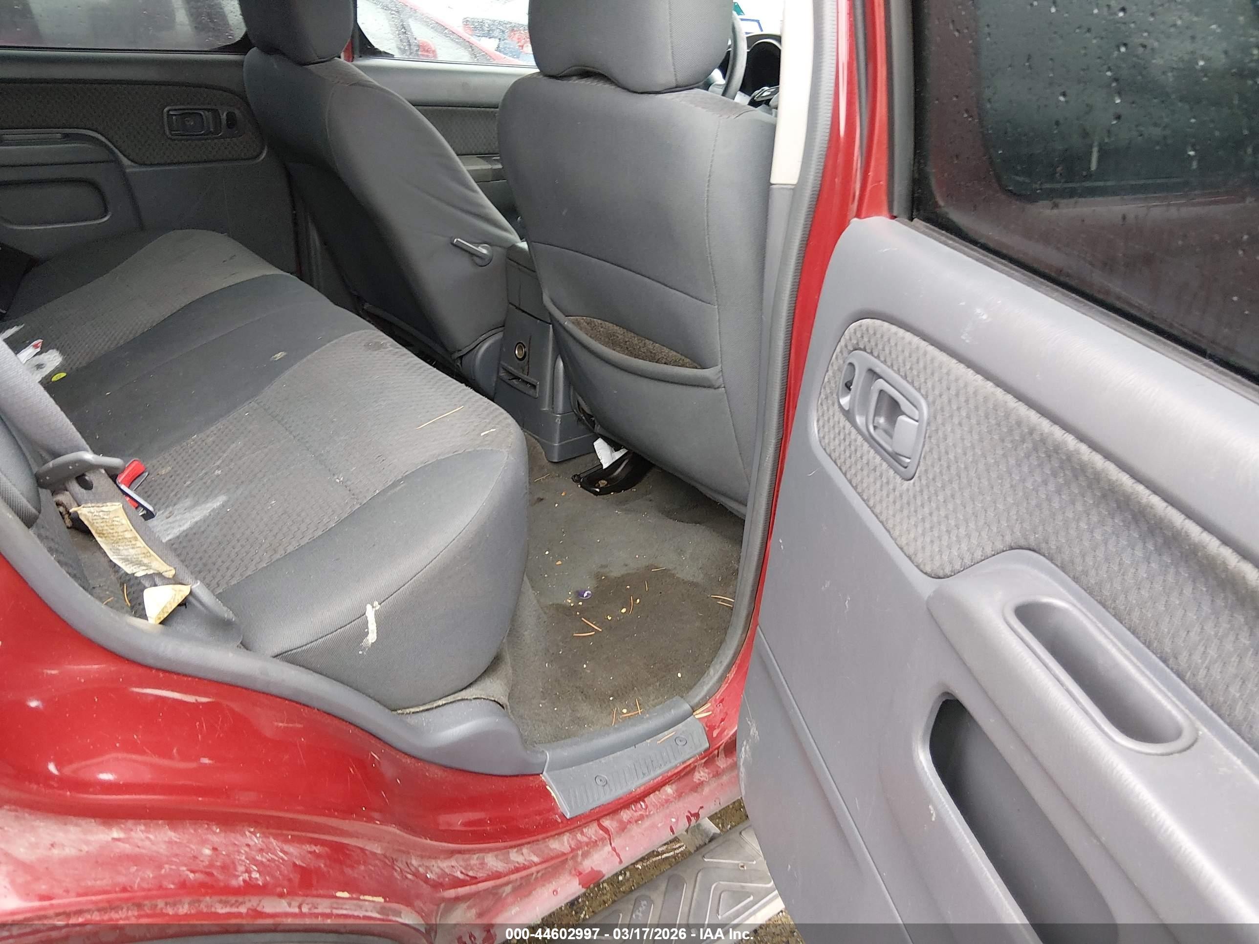 2004 Nissan Xterra Xe Burgundy vin: 5N1ED28T34C657802