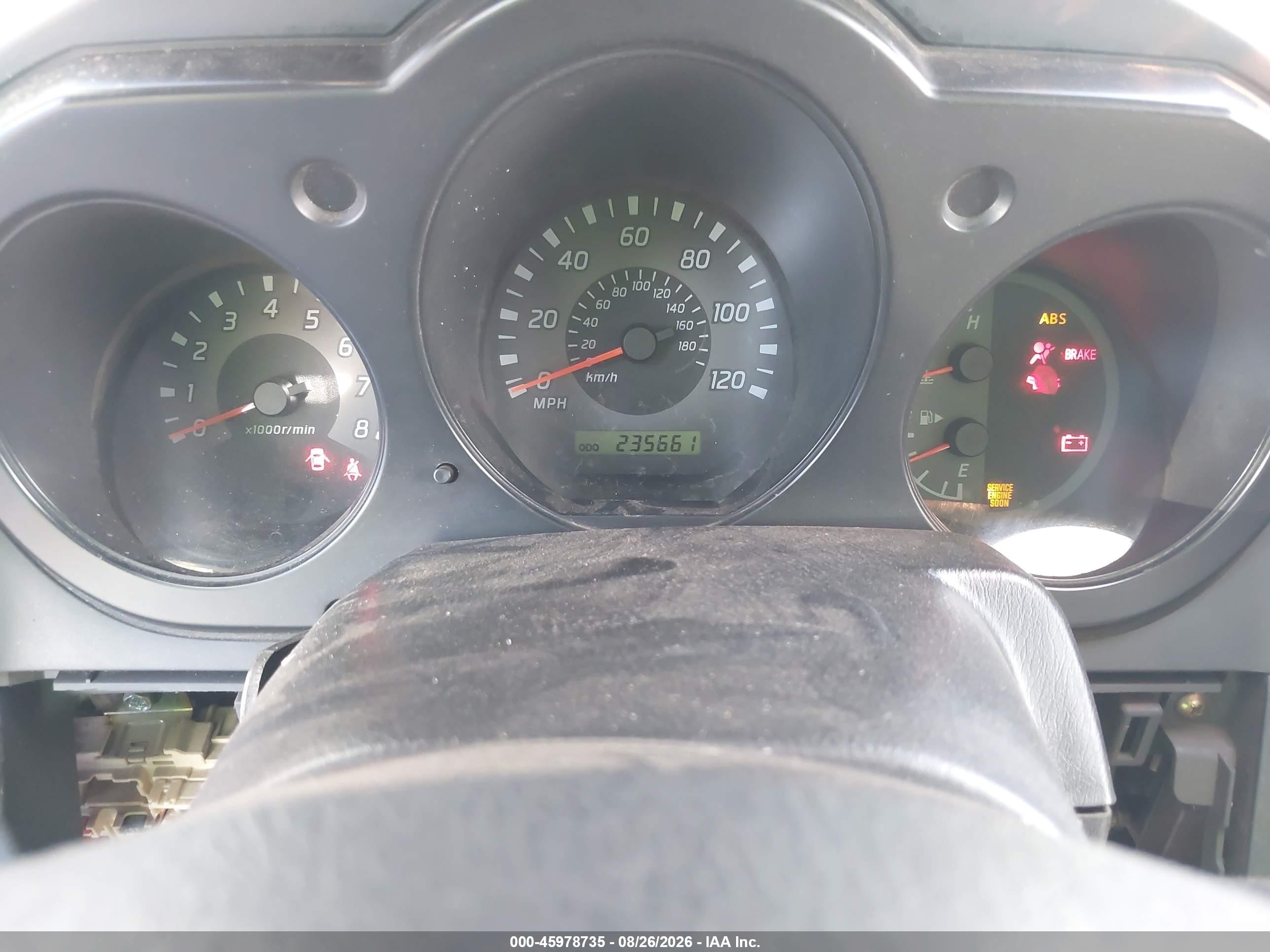 2002 Nissan Xterra Xe Серебряный vin: 5N1ED28T42C550397