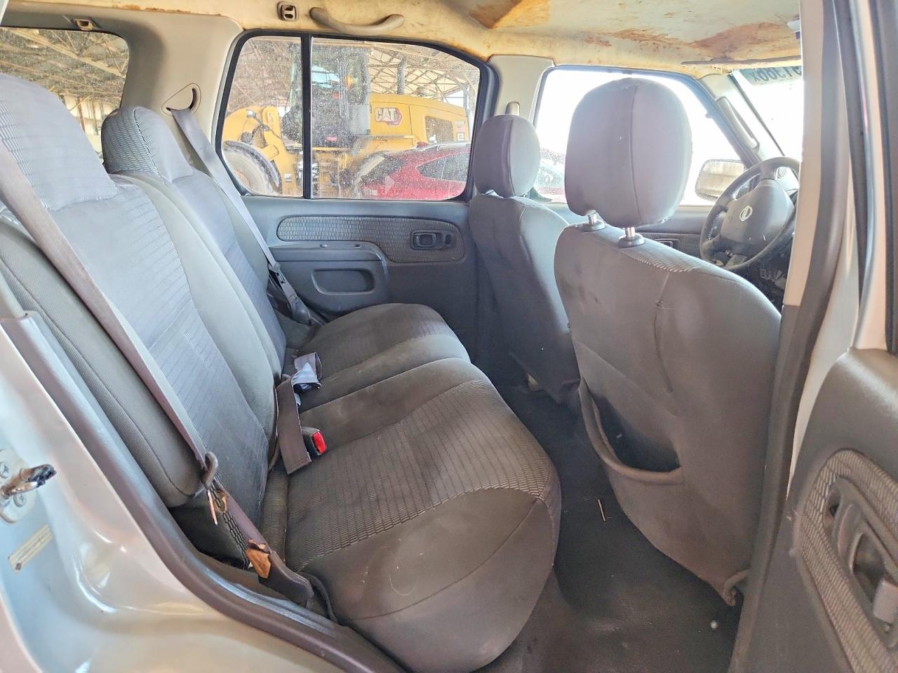 2002 Nissan Xterra Xe-v6 Серебряный vin: 5N1ED28T42C559875