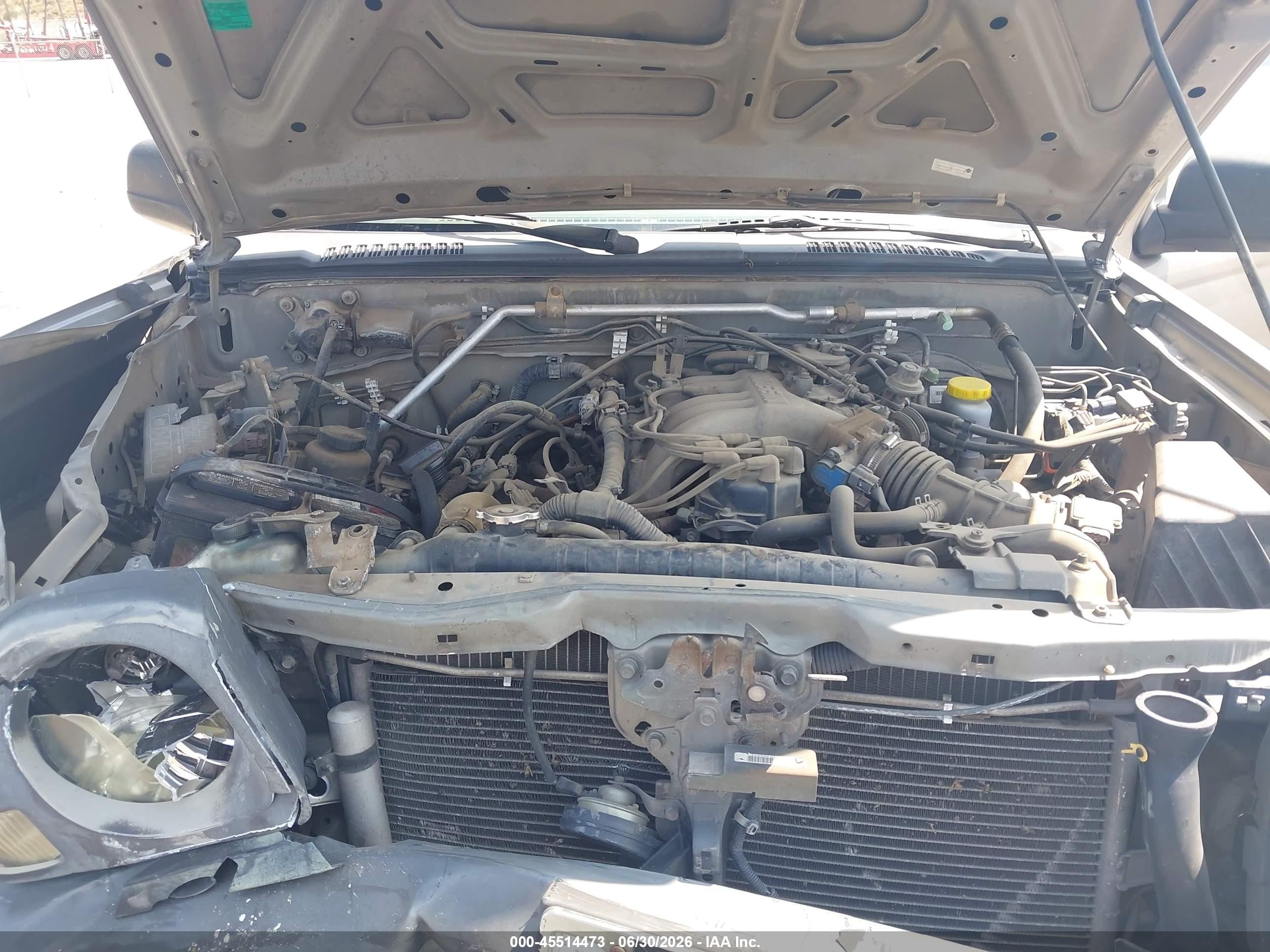 2003 Nissan Xterra Xe Gray vin: 5N1ED28T43C687082