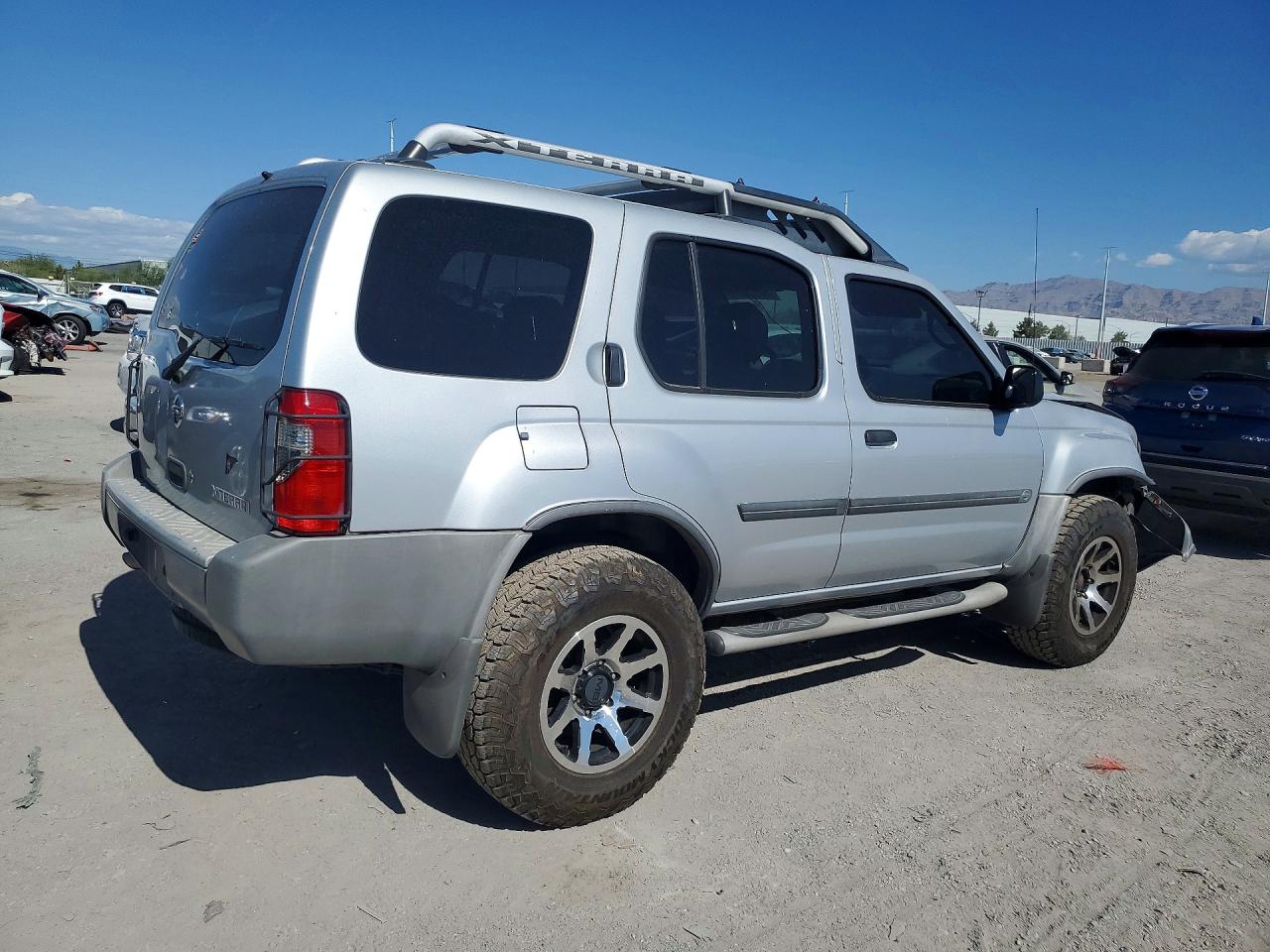 2004 Nissan Xterra Xe Серебряный vin: 5N1ED28T54C659261