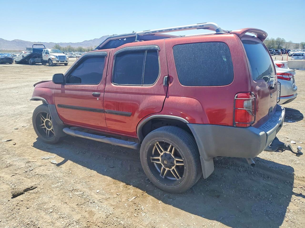 2001 Nissan Xterra Xe-v6 Red vin: 5N1ED28T61C553851
