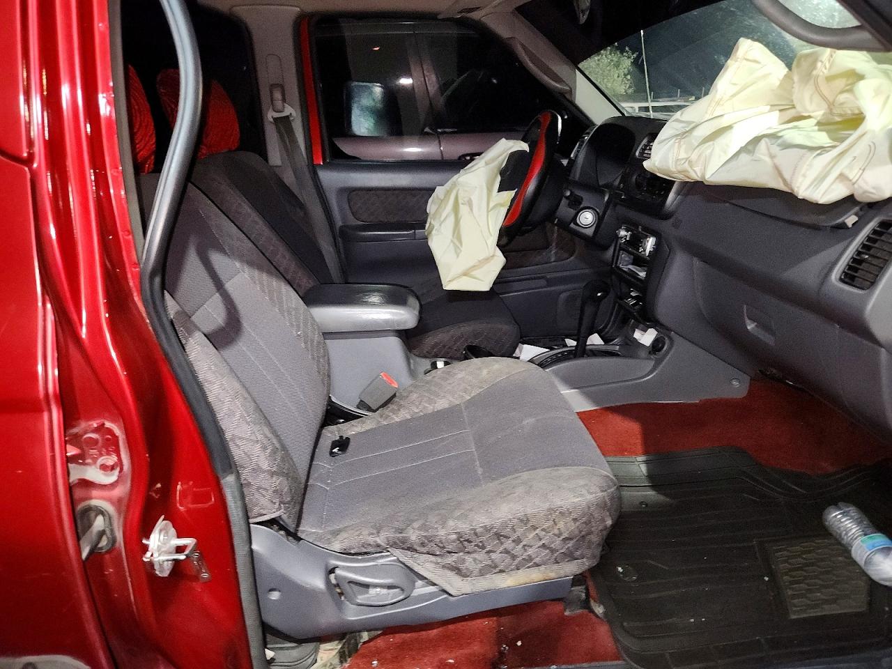 2001 Nissan Xterra Xe-v6 Red vin: 5N1ED28T61C553851