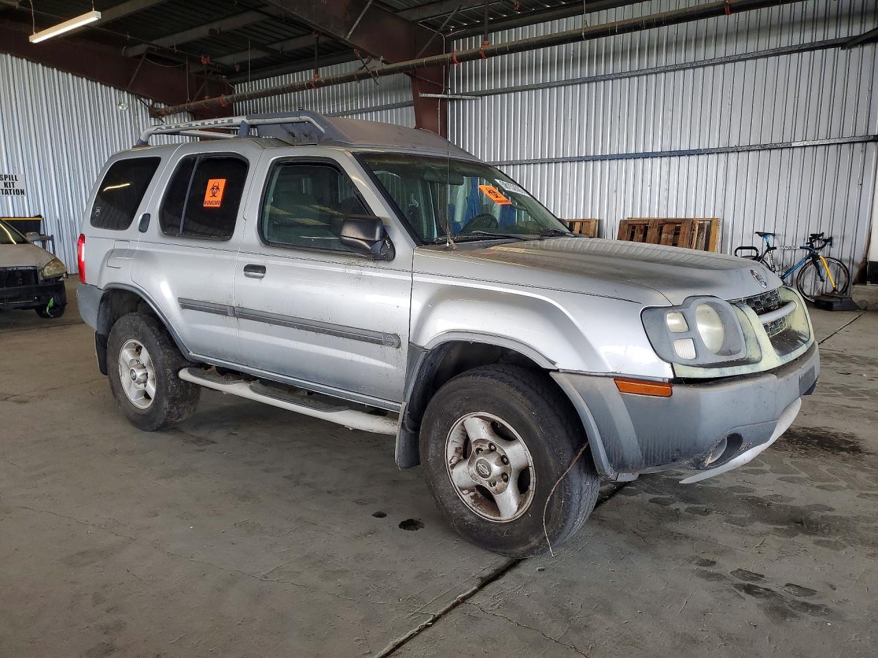 2002 Nissan Xterra Xe-v6 Silver vin: 5N1ED28T62C582977