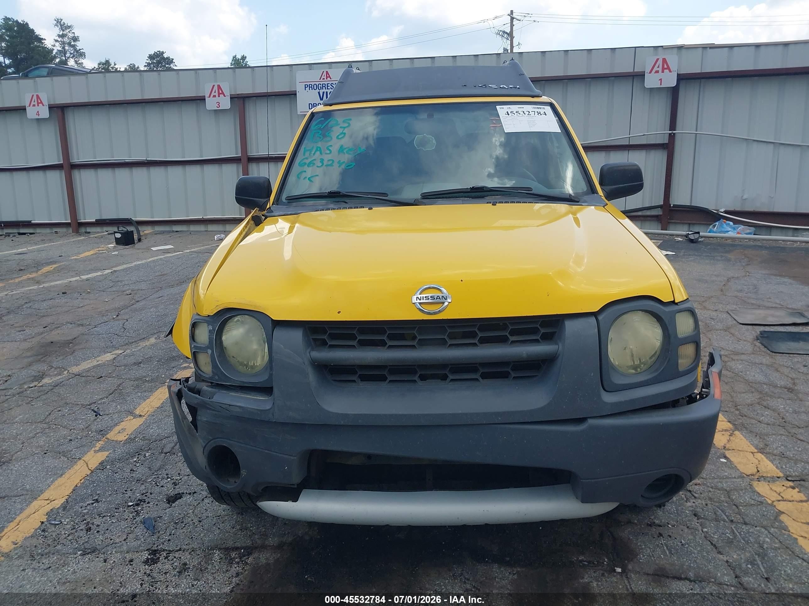2004 Nissan Xterra Xe Yellow vin: 5N1ED28T64C663240