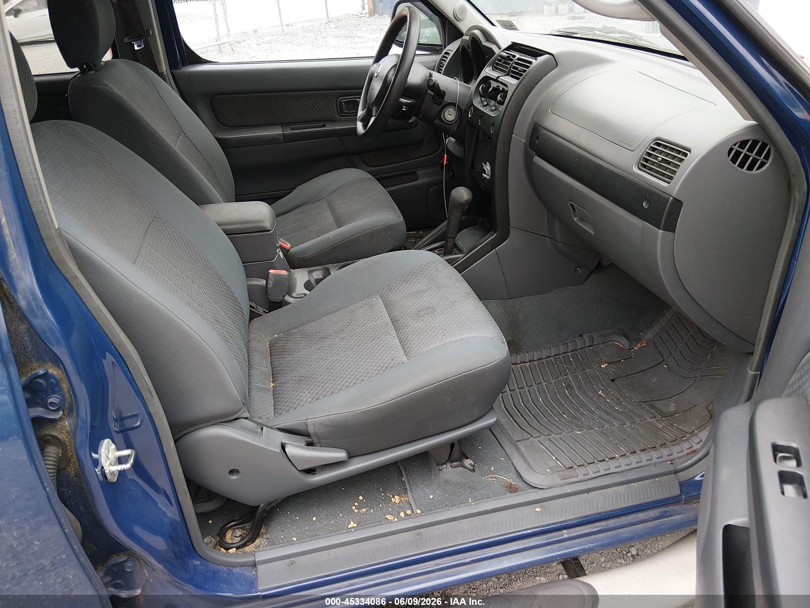2004 Nissan Xterra Xe Blue vin: 5N1ED28T64C677154