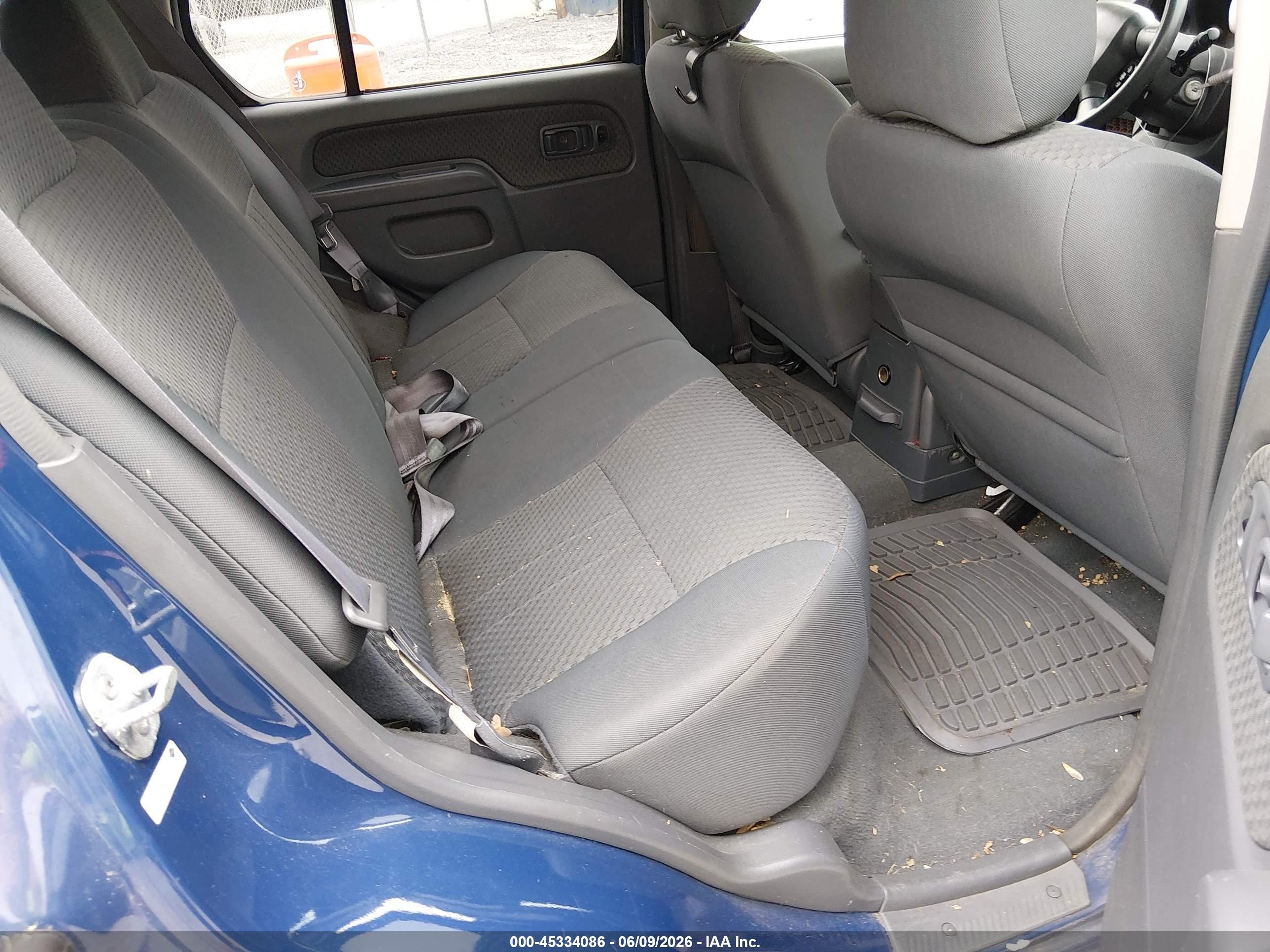 2004 Nissan Xterra Xe Blue vin: 5N1ED28T64C677154