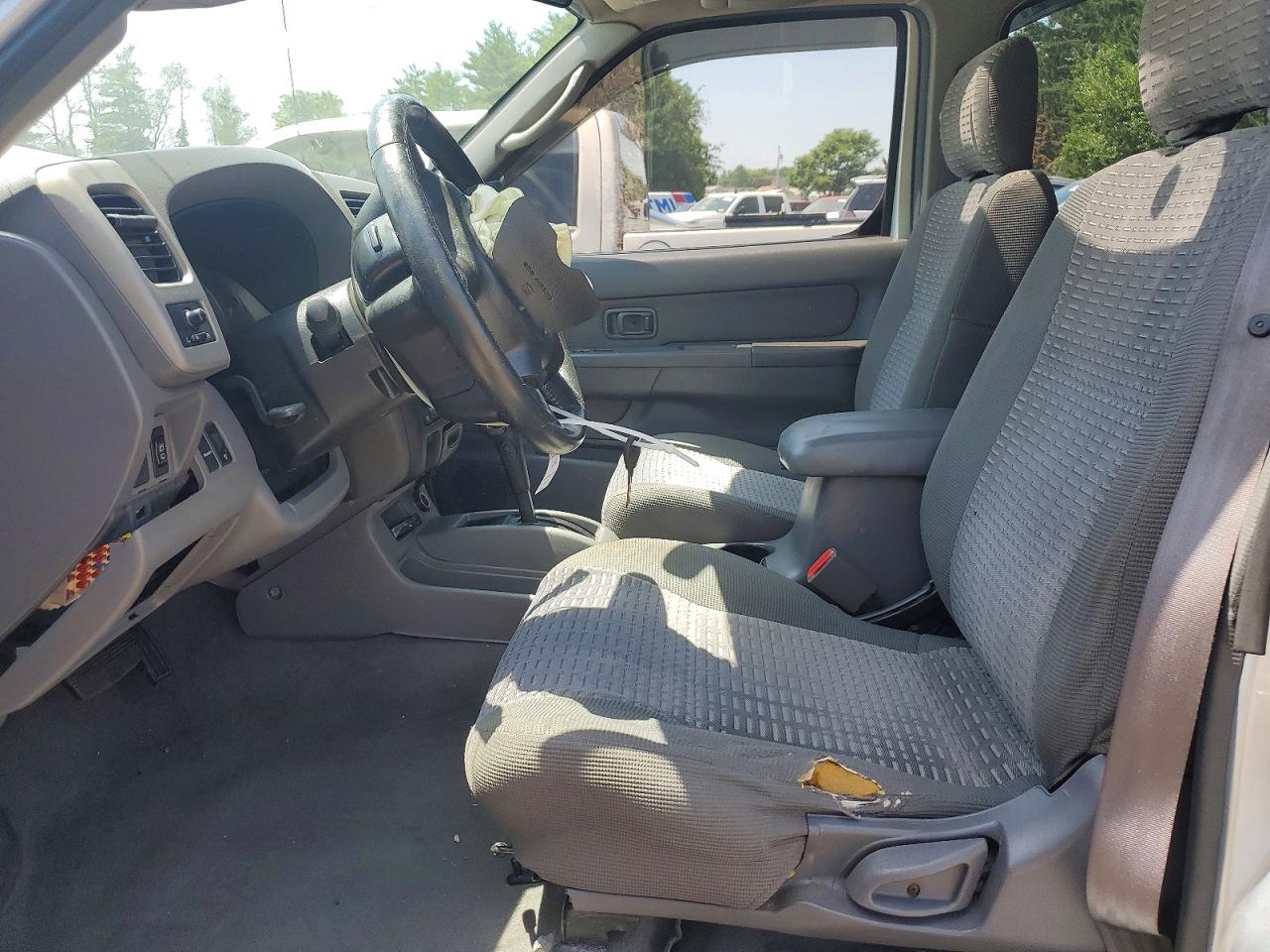 2001 Nissan Xterra Xe-v6 Silver vin: 5N1ED28T71C536668