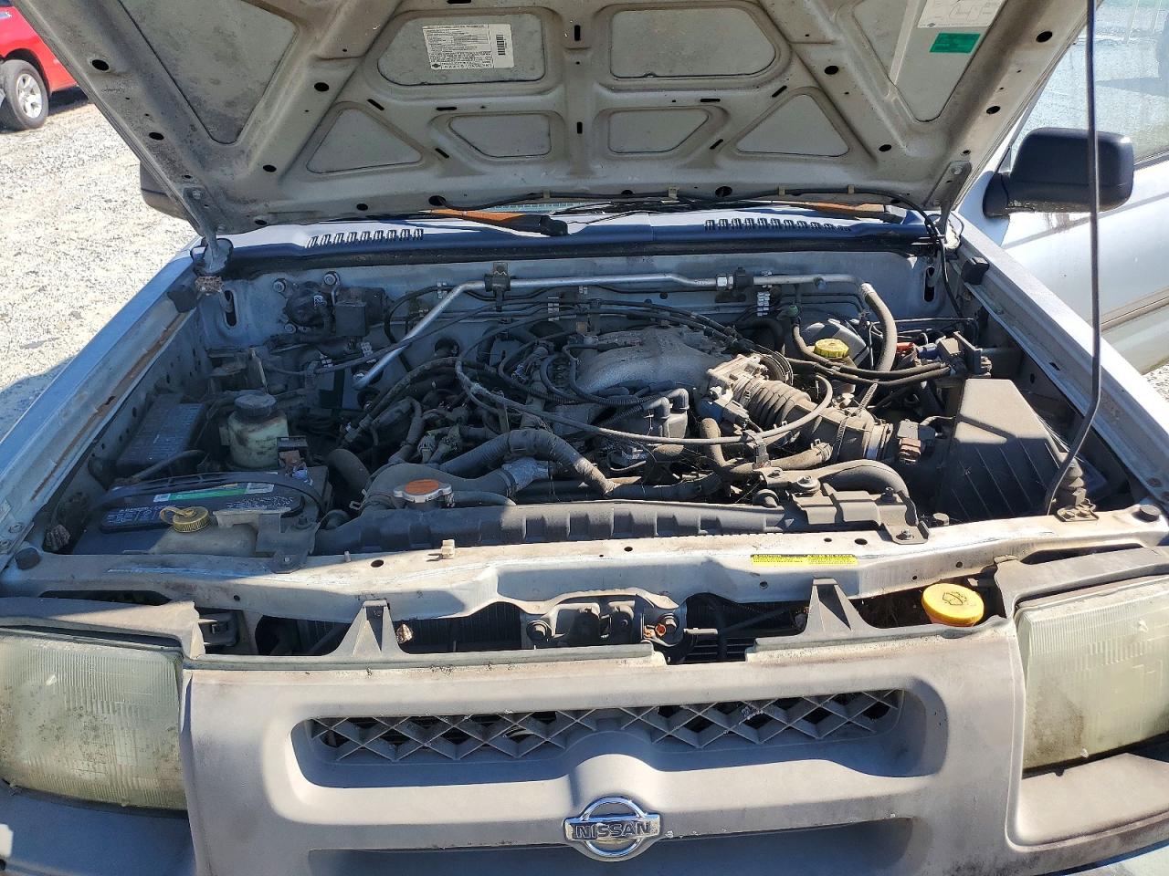 2001 Nissan Xterra Xe-v6 Silver vin: 5N1ED28T71C553700