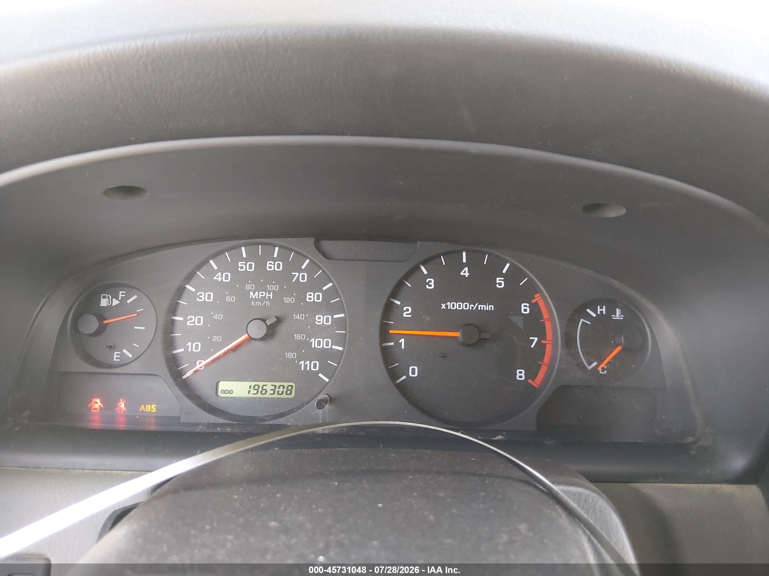 2001 Nissan Xterra Xe-v6 Tan vin: 5N1ED28T71C590102