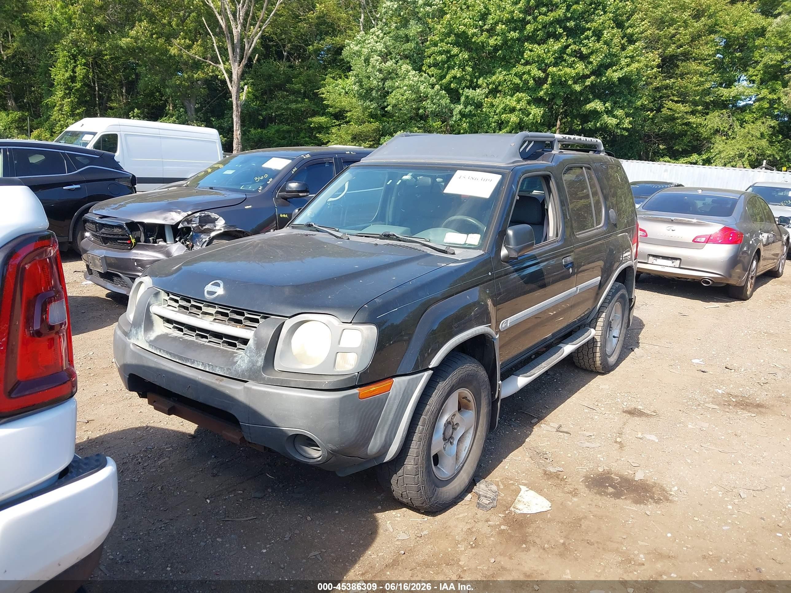 2002 Nissan Xterra Xe Black vin: 5N1ED28T72C556078