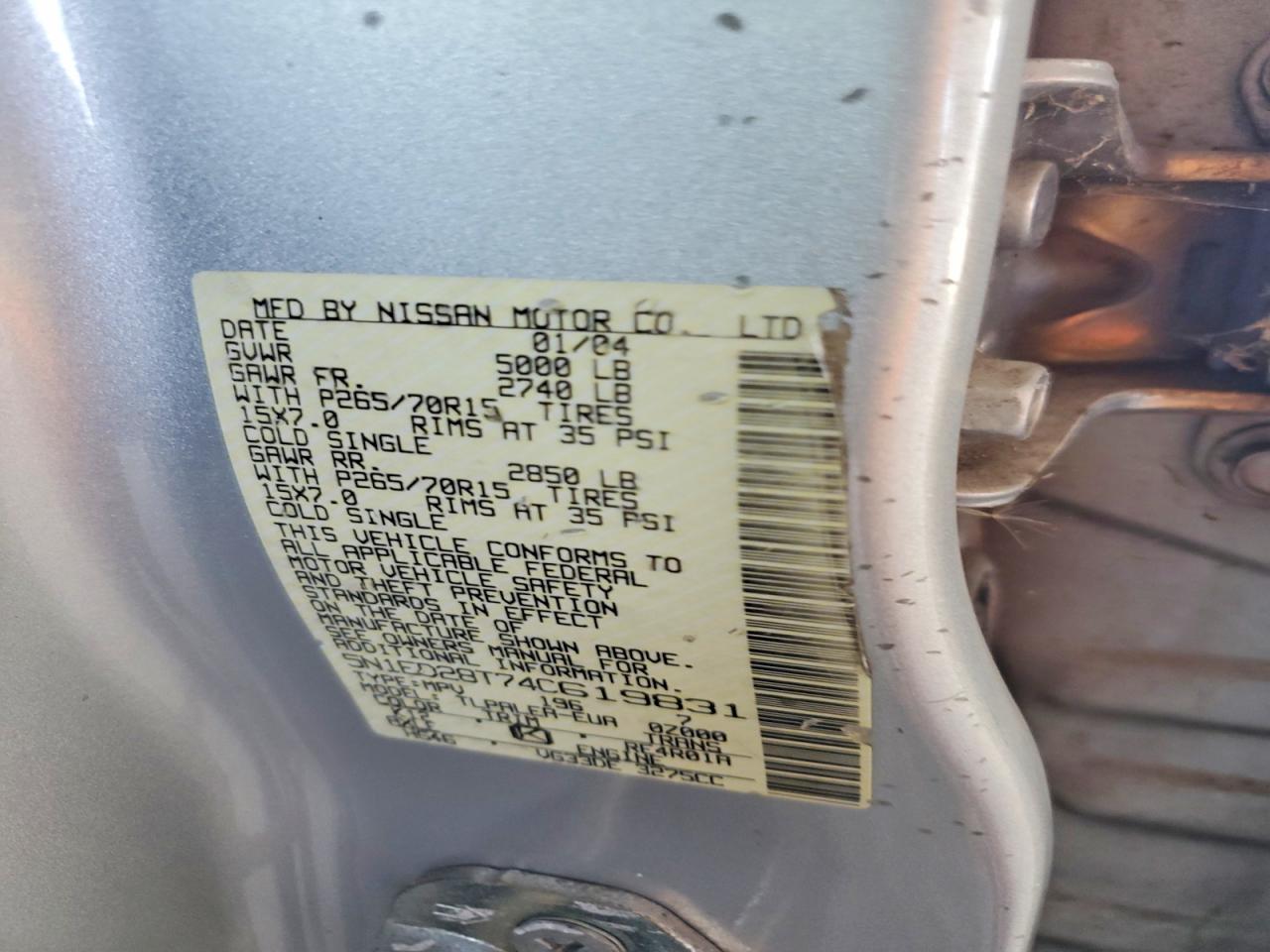 2004 Nissan Xterra Xe Silver vin: 5N1ED28T74C619831