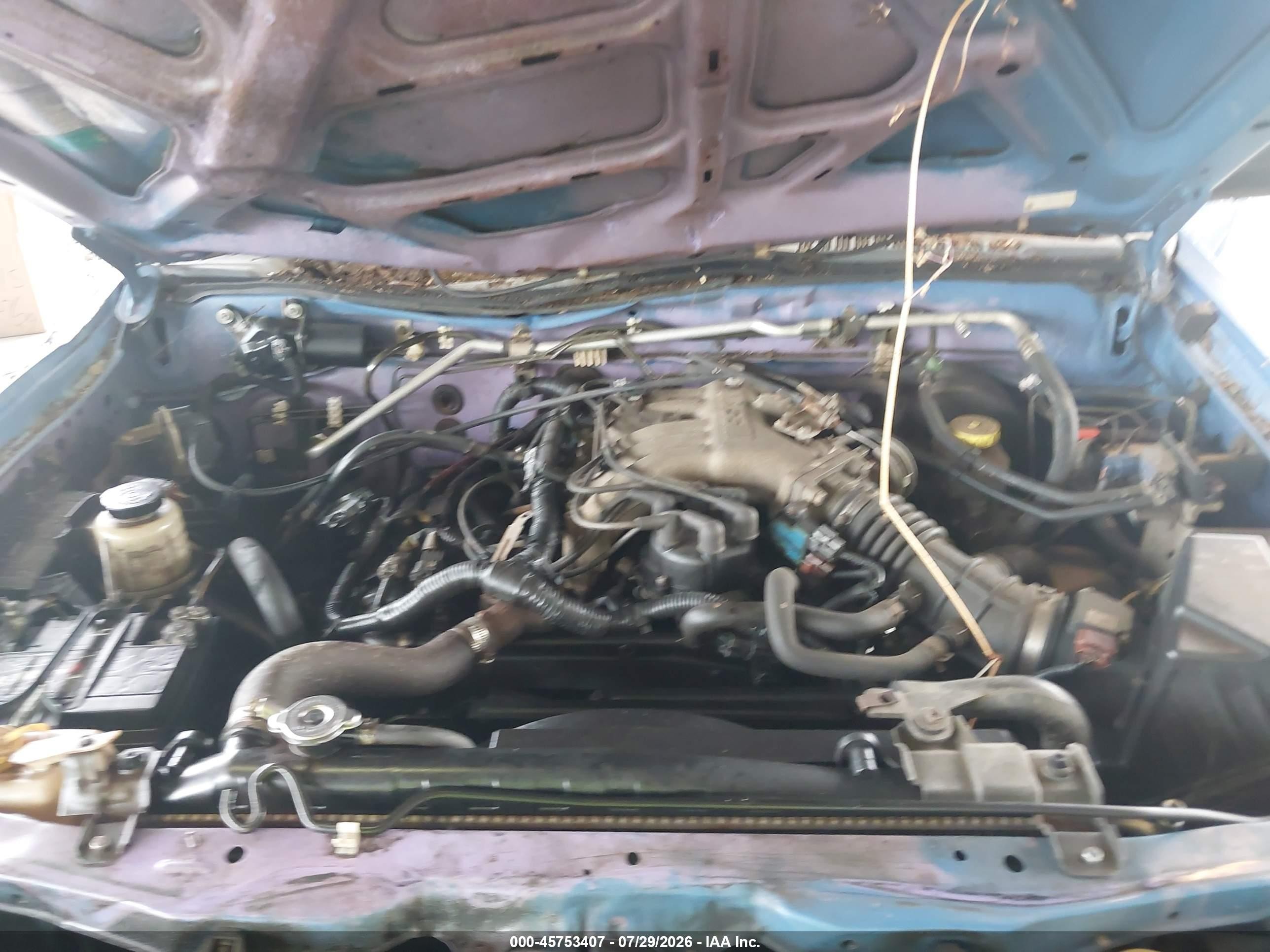 2002 Nissan Xterra Xe Blue vin: 5N1ED28T82C515698
