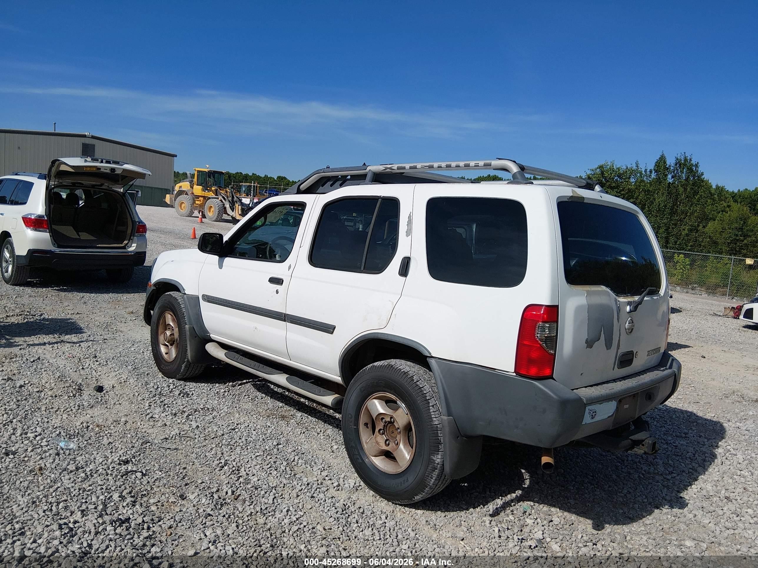 2002 Nissan Xterra Xe/se White vin: 5N1ED28T82C605918
