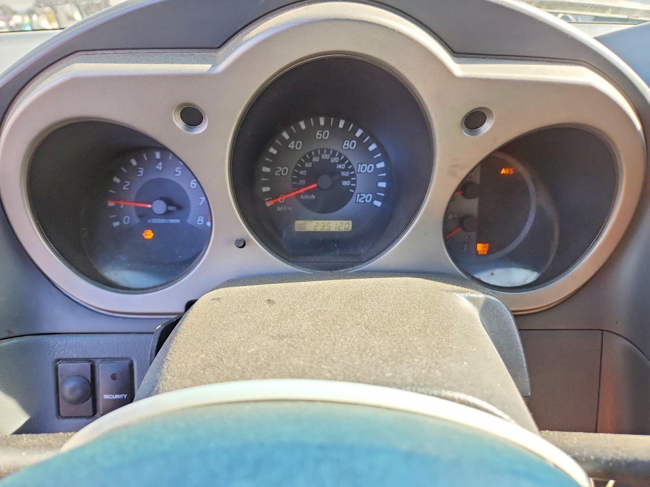 2003 Nissan Xterra Xe-v6 Black vin: 5N1ED28T93C661139
