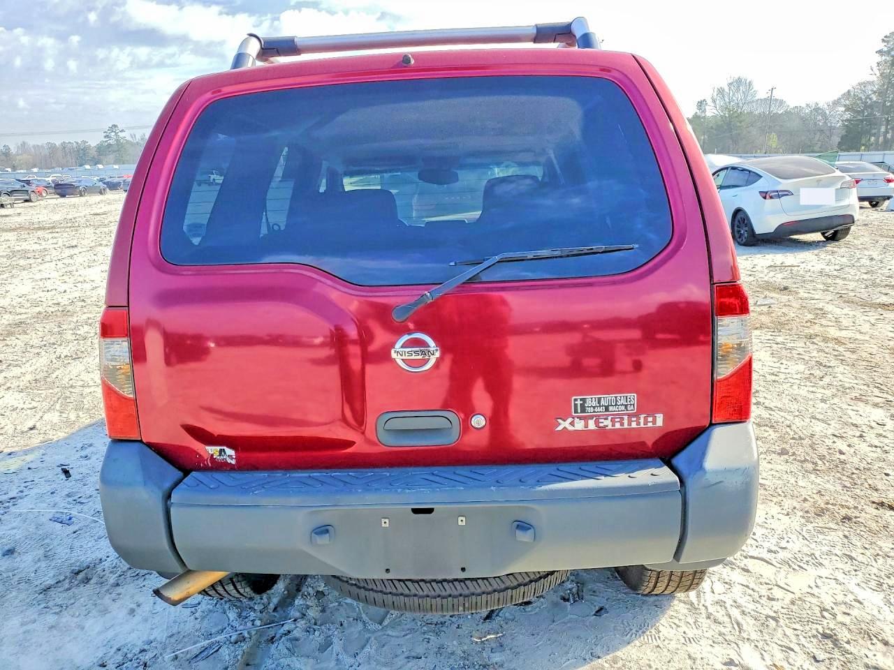 2004 Nissan Xterra Xe Red vin: 5N1ED28T94C674698
