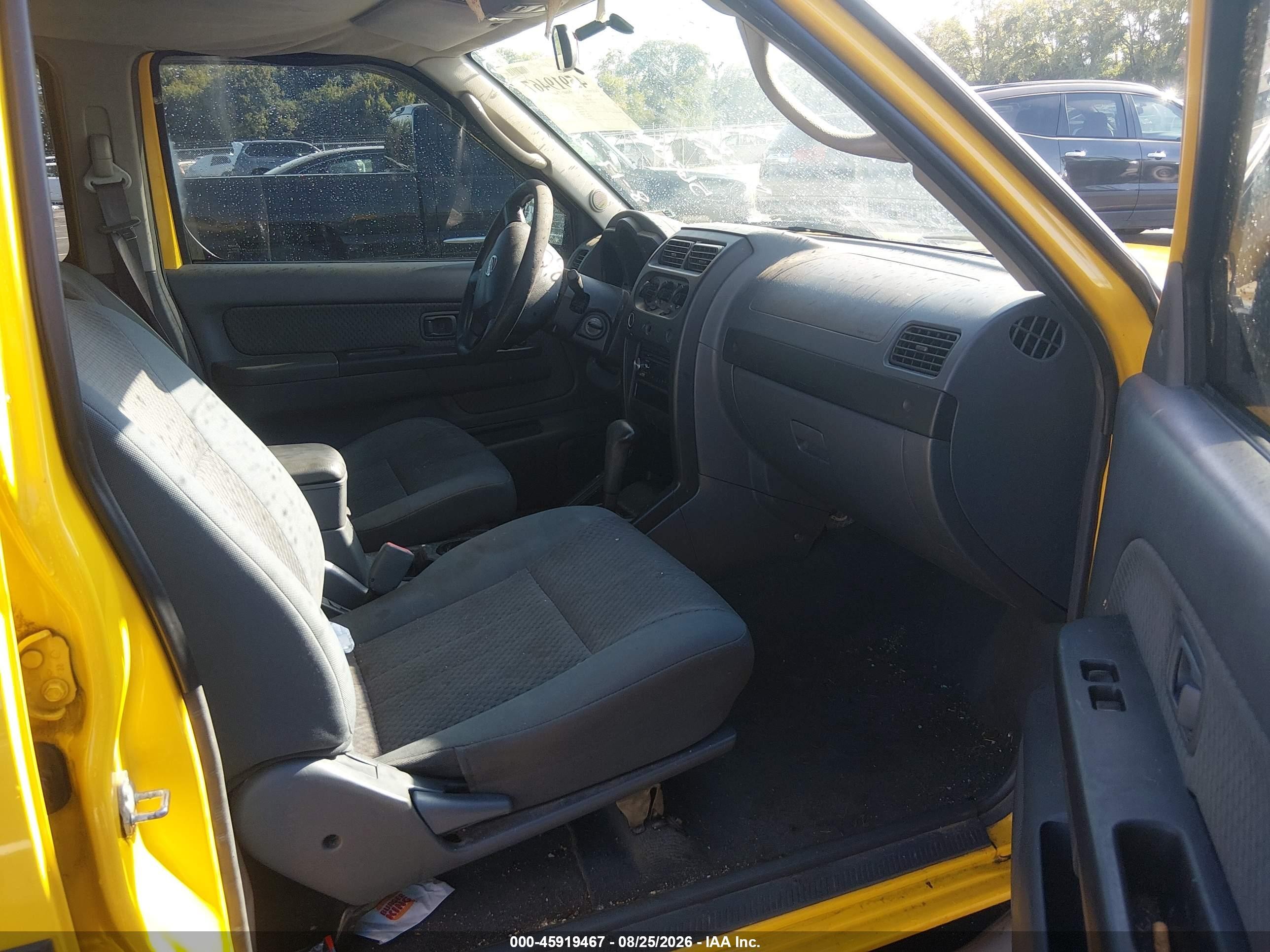 2002 Nissan Xterra Xe Yellow vin: 5N1ED28TX2C563090