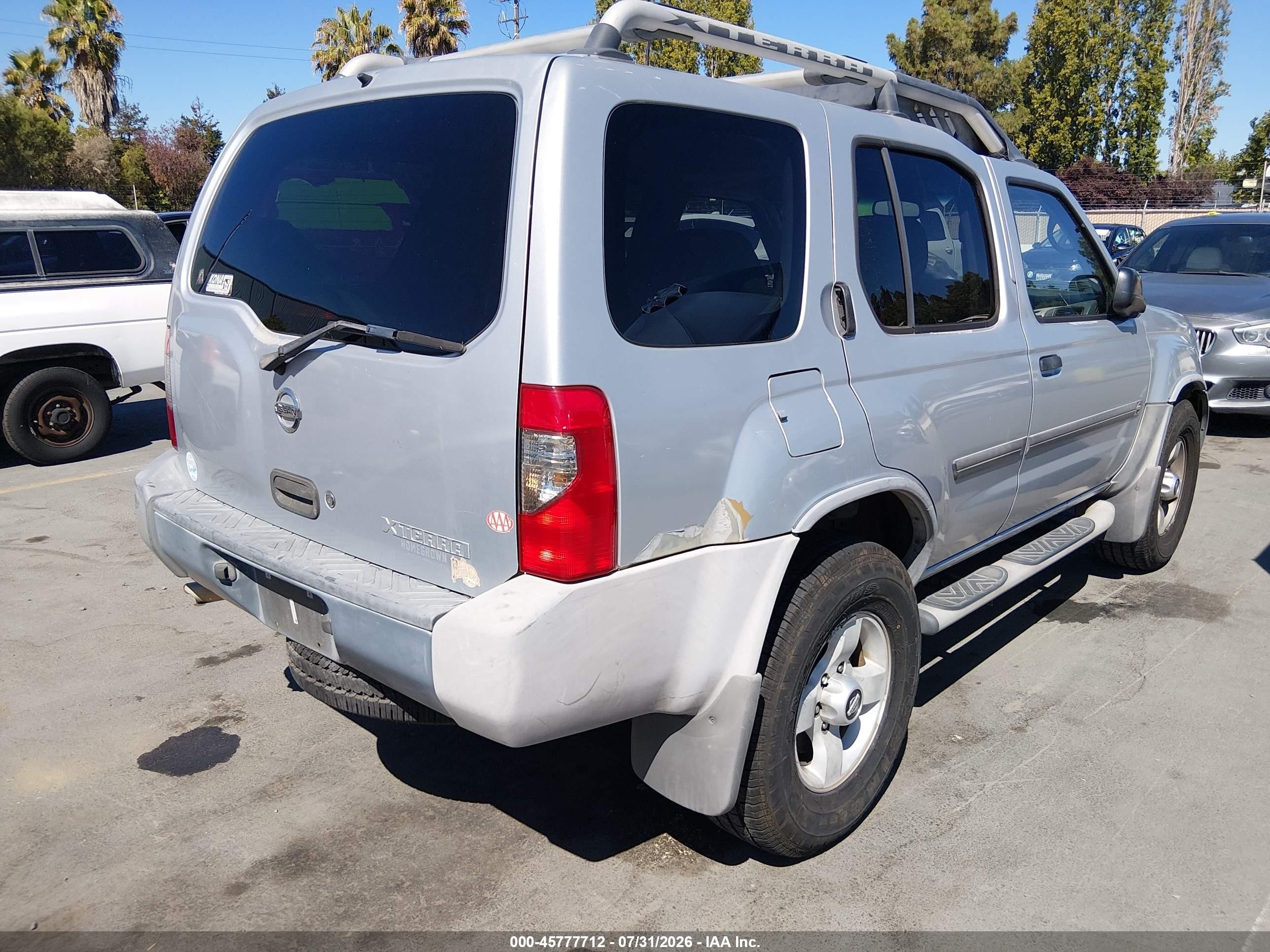 2004 Nissan Xterra Xe Silver vin: 5N1ED28TX4C608838