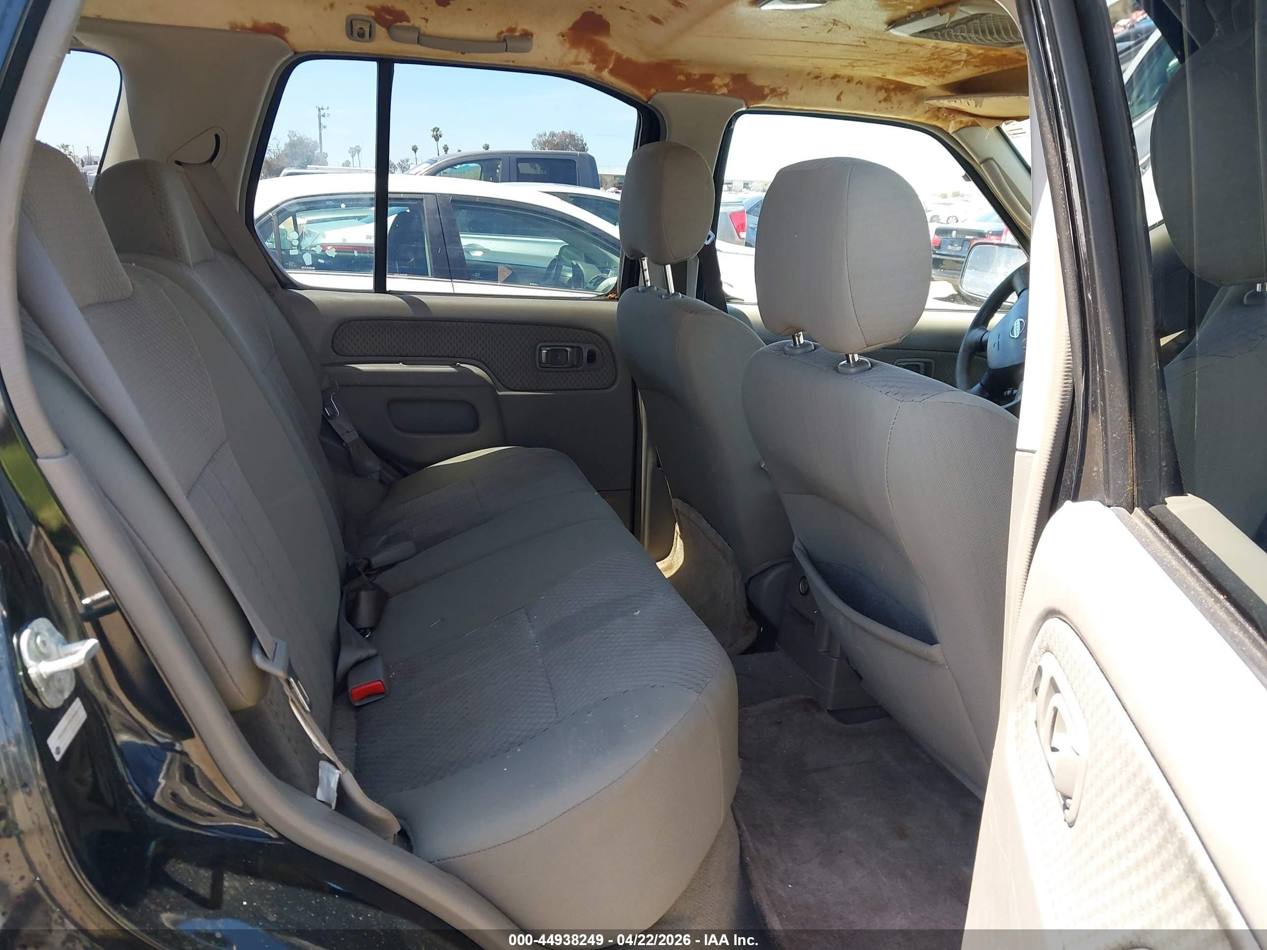 2004 Nissan Xterra Xe Black vin: 5N1ED28TX4C652676