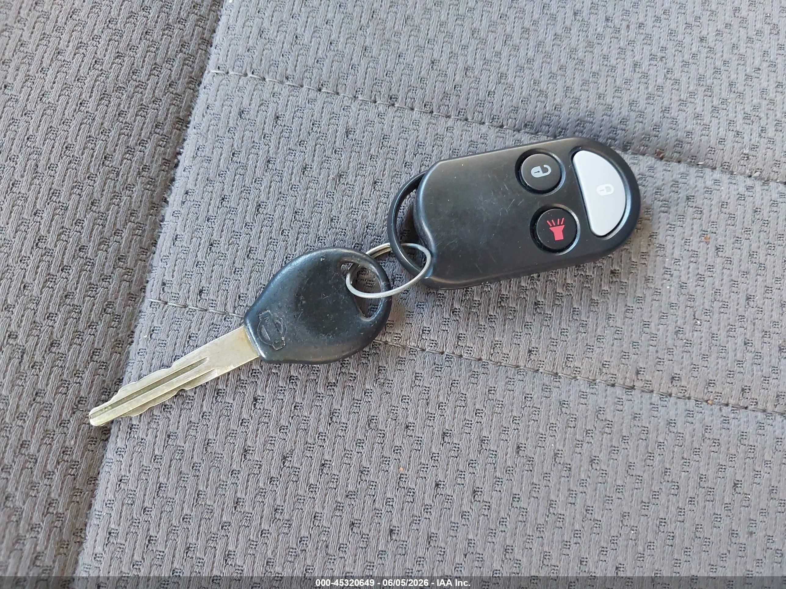 2000 Nissan Xterra Se/xe Желтый vin: 5N1ED28TXYC544189