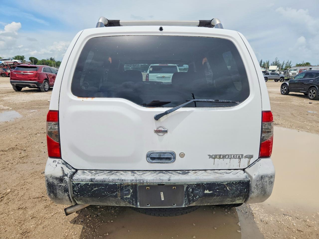 2000 Nissan Xterra Xe-v6 White vin: 5N1ED28TXYC603354