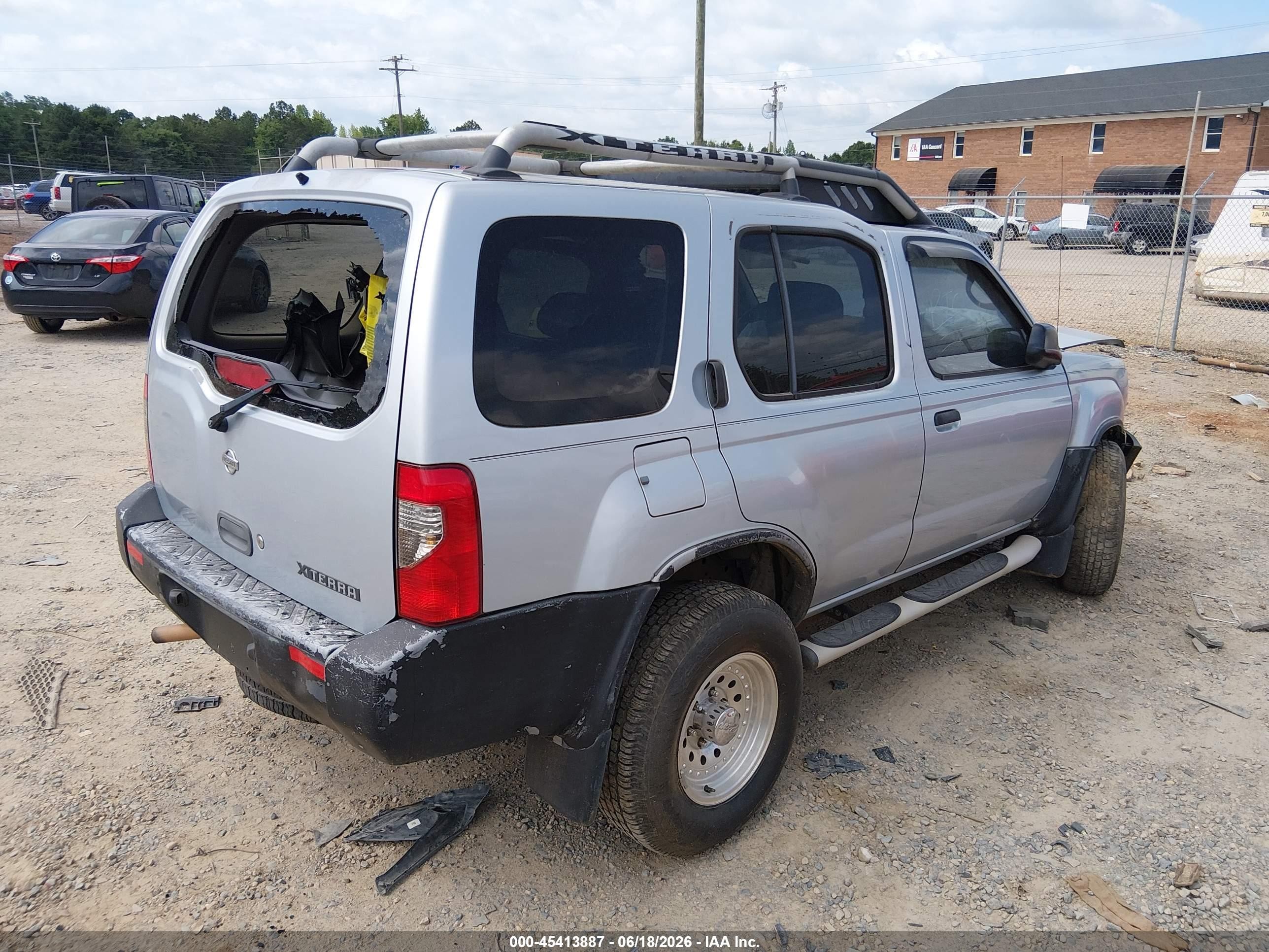 2001 Nissan Xterra Xe Silver vin: 5N1ED28Y01C504463