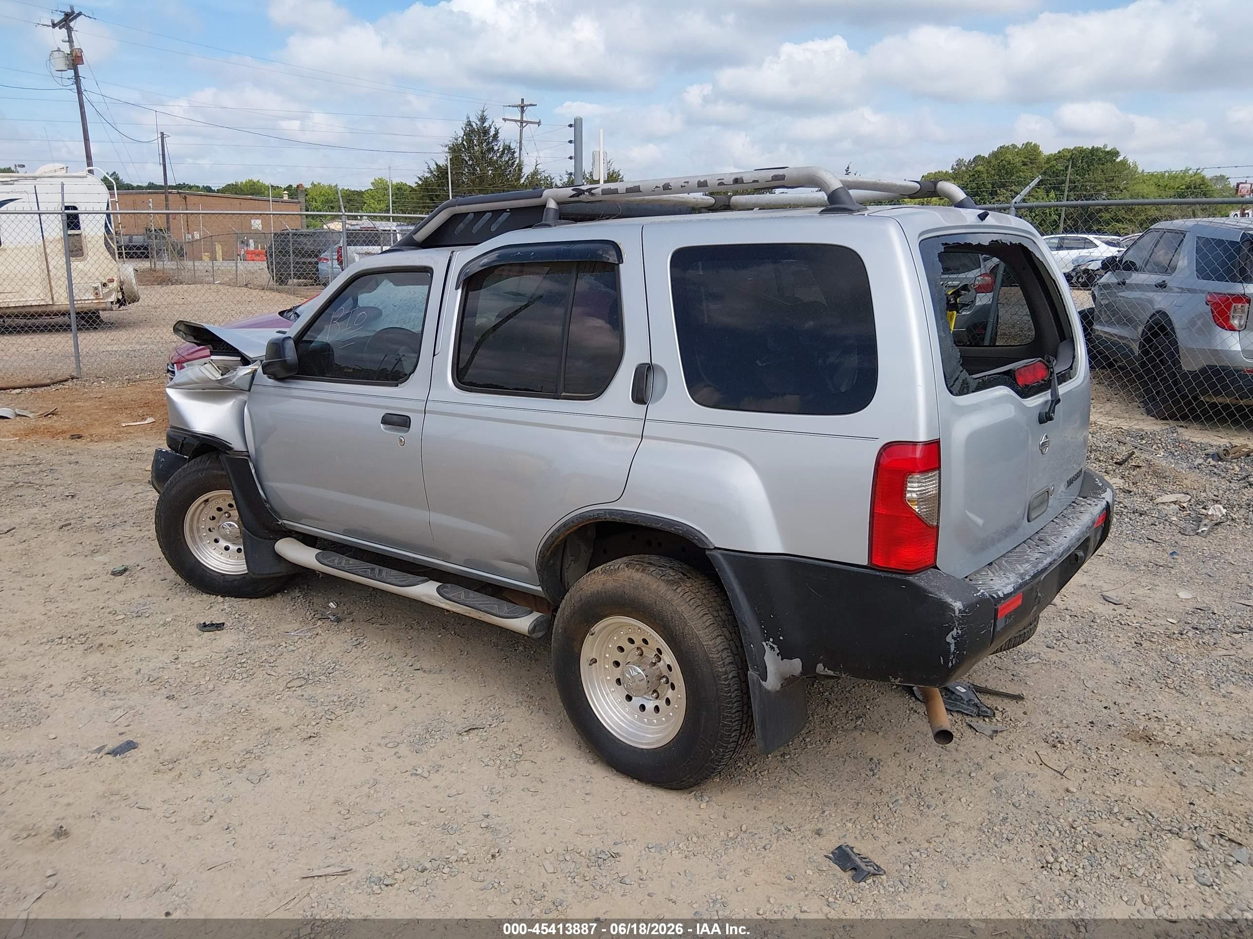 2001 Nissan Xterra Xe Silver vin: 5N1ED28Y01C504463