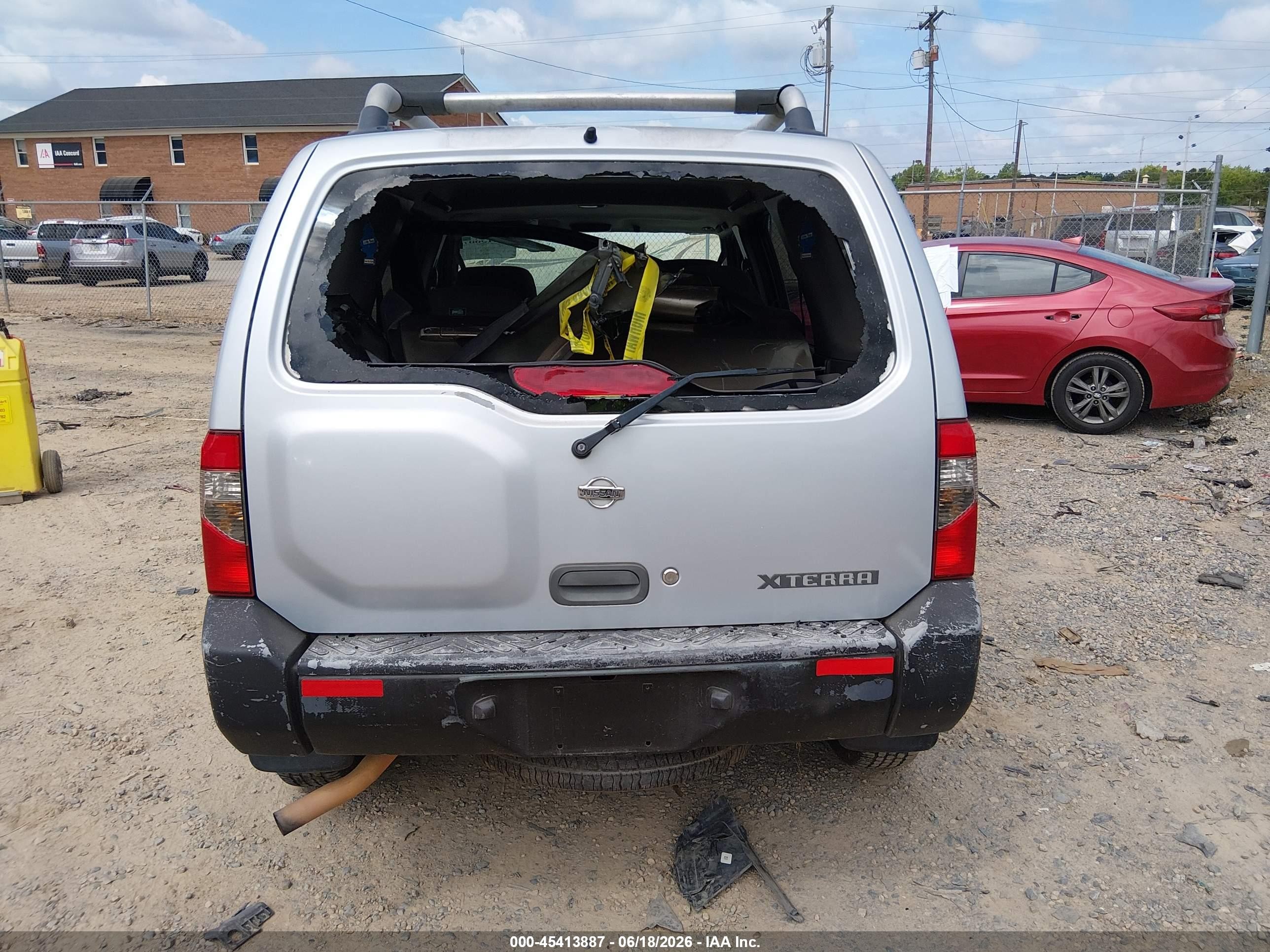 2001 Nissan Xterra Xe Silver vin: 5N1ED28Y01C504463