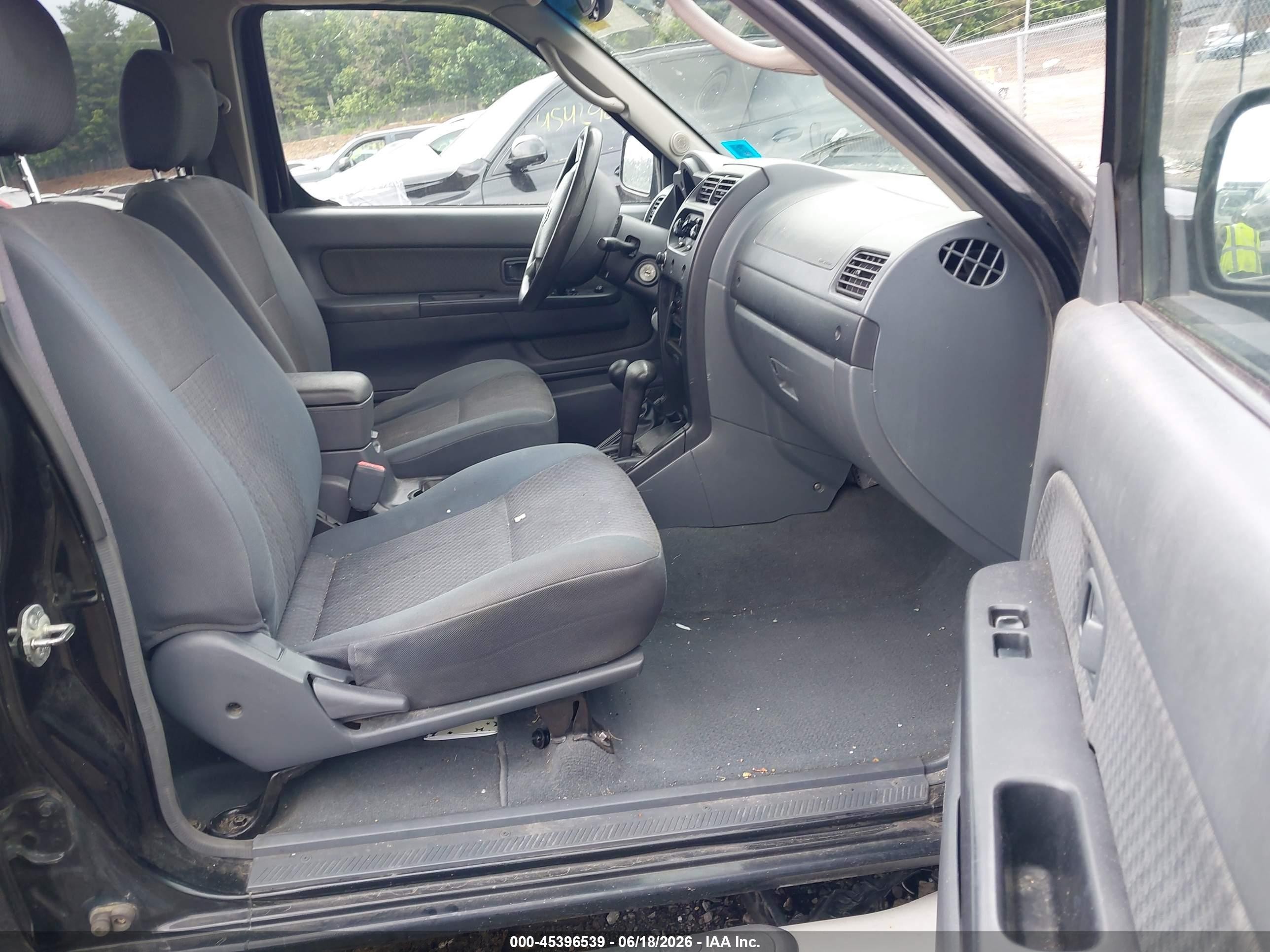 2003 Nissan Xterra Xe Black vin: 5N1ED28Y03C697877