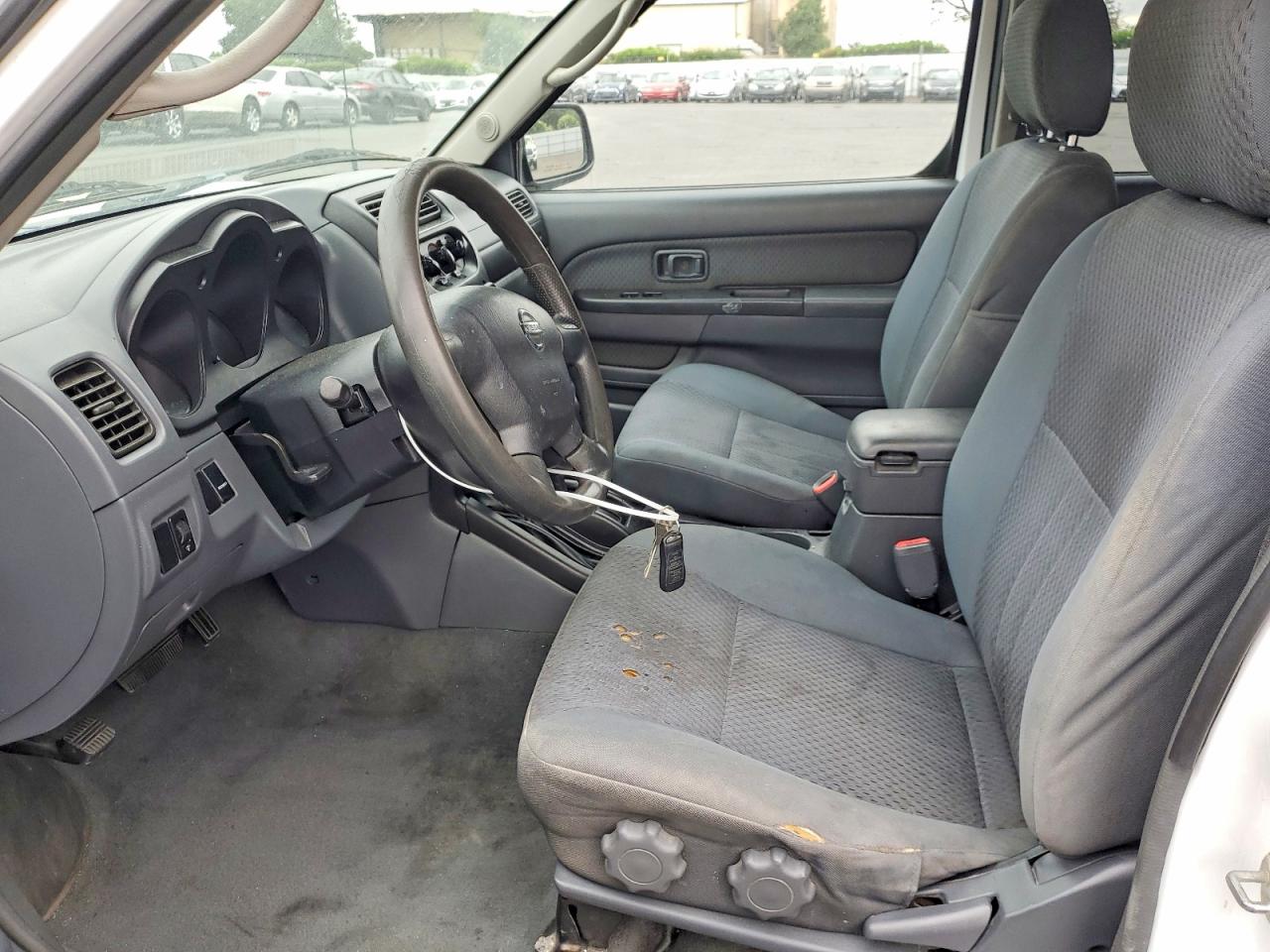 2004 Nissan Xterra Xe White vin: 5N1ED28Y04C632514