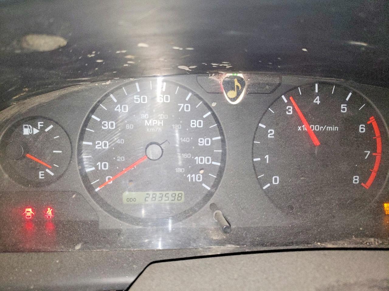 2001 Nissan Xterra Xe-v6 Yellow vin: 5N1ED28Y11C553543