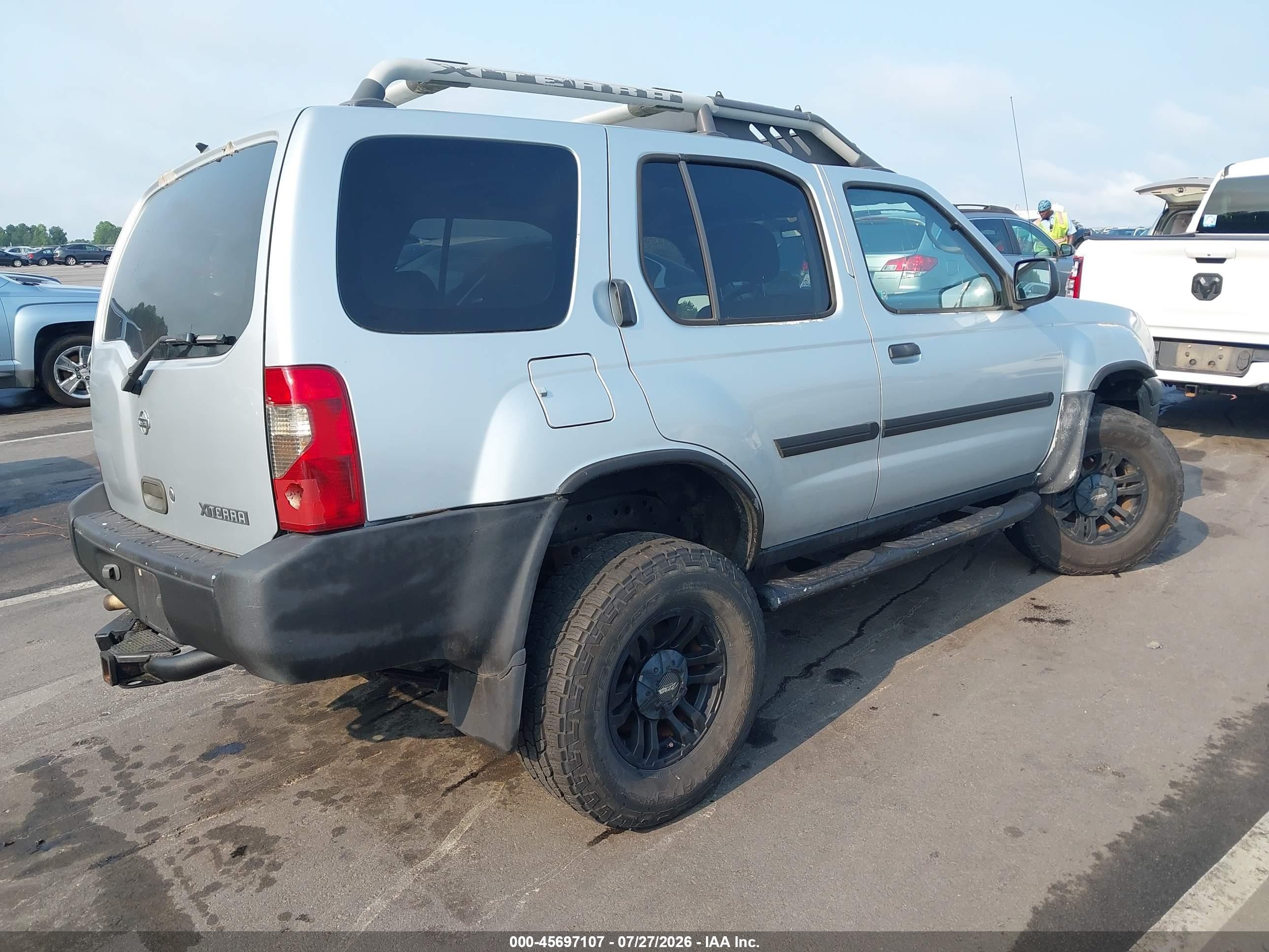 2001 Nissan Xterra Xe Silver vin: 5N1ED28Y21C541384