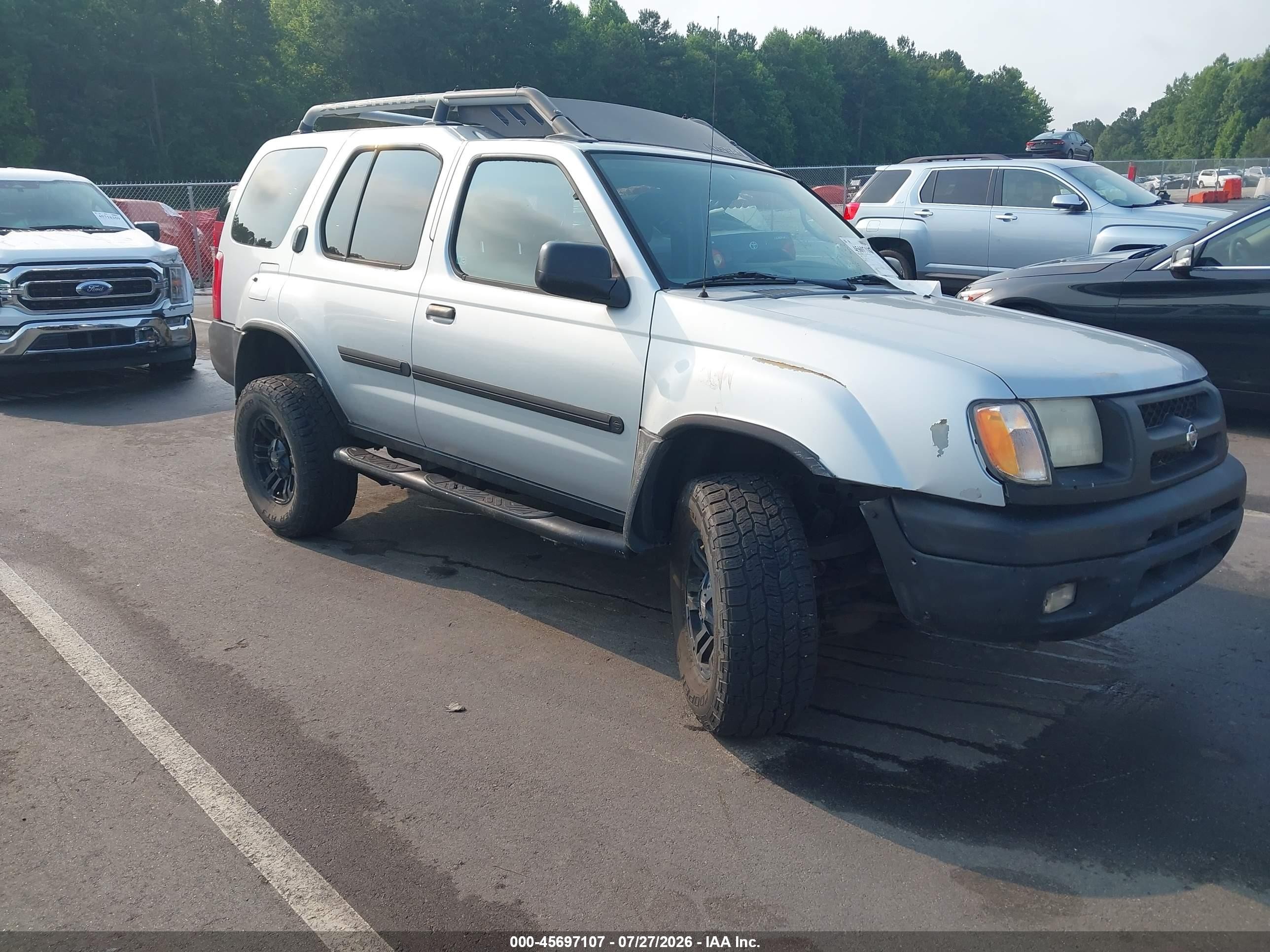 2001 Nissan Xterra Xe Silver vin: 5N1ED28Y21C541384