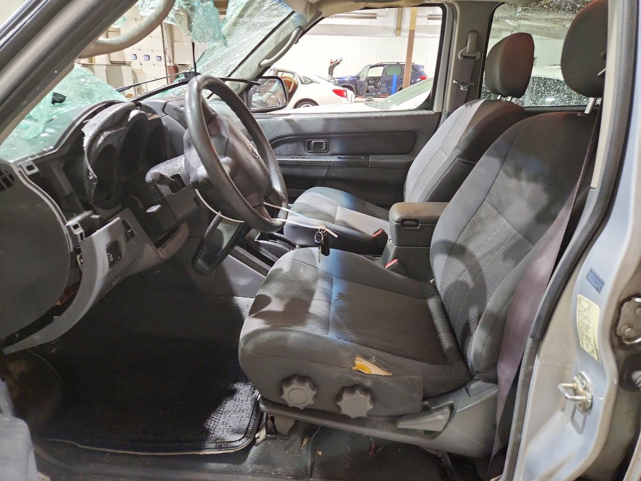 2003 Nissan Xterra Xe-v6 Silver vin: 5N1ED28Y23C679297