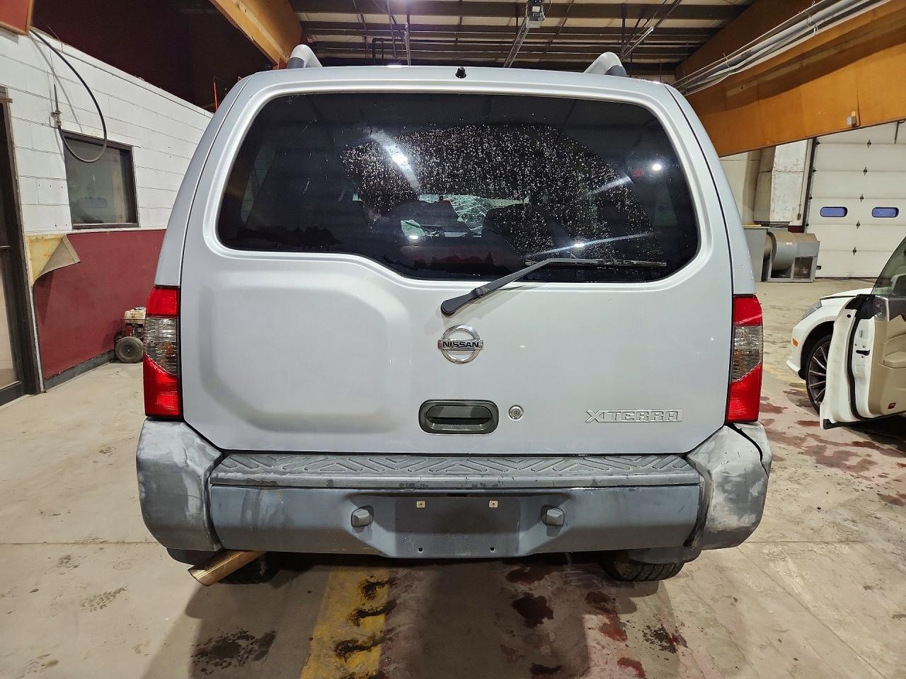 2003 Nissan Xterra Xe-v6 Silver vin: 5N1ED28Y23C679297