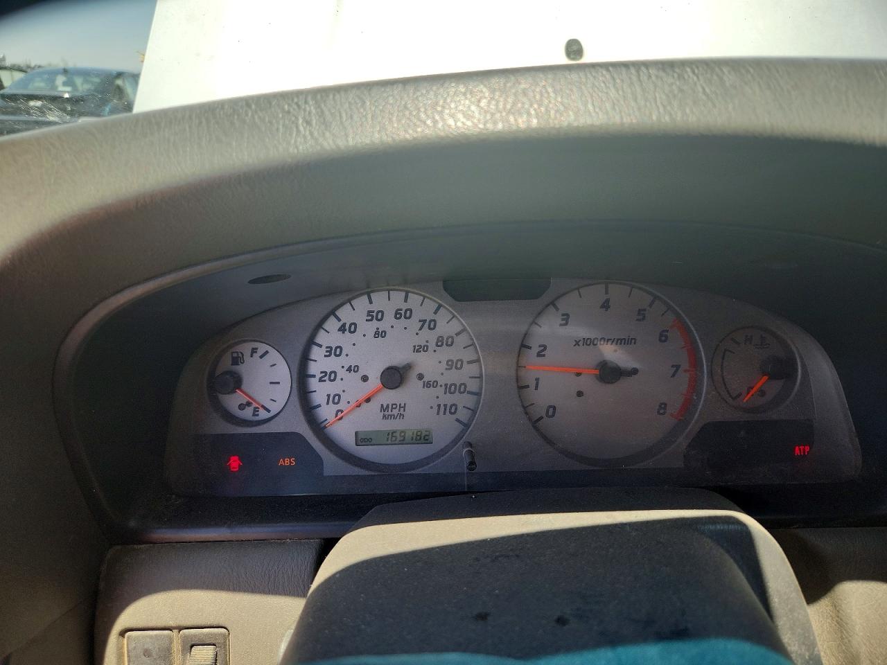 2001 Nissan Xterra Xe-v6 Gray vin: 5N1ED28Y31C519460