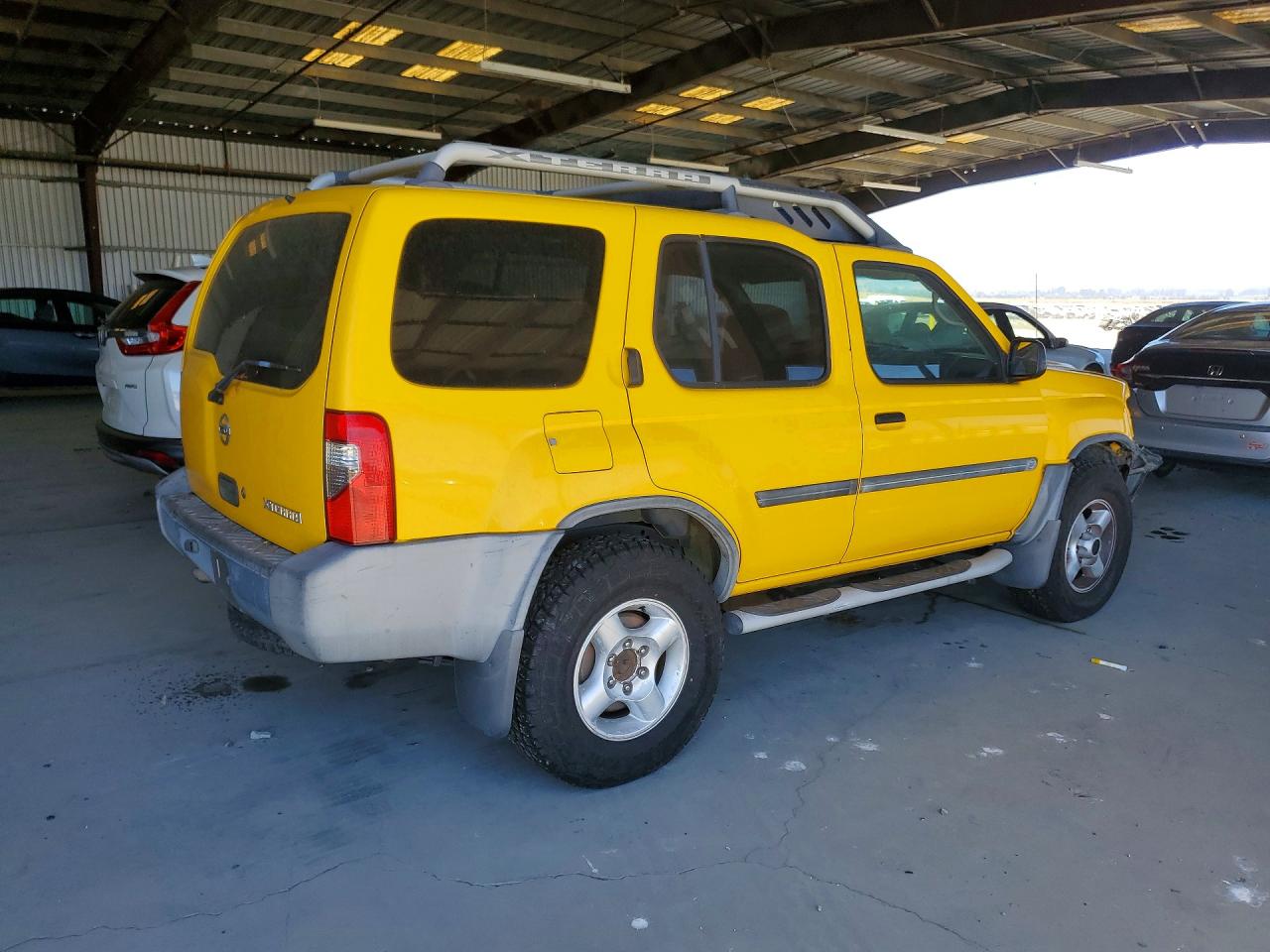 2003 Nissan Xterra Xe-v6 Yellow vin: 5N1ED28Y33C695718