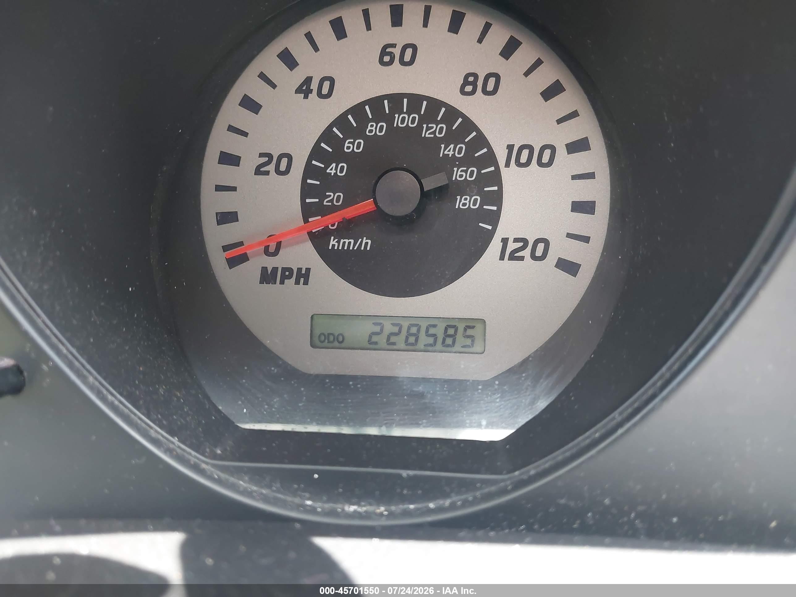 2004 Nissan Xterra Xe Gray vin: 5N1ED28Y34C654104