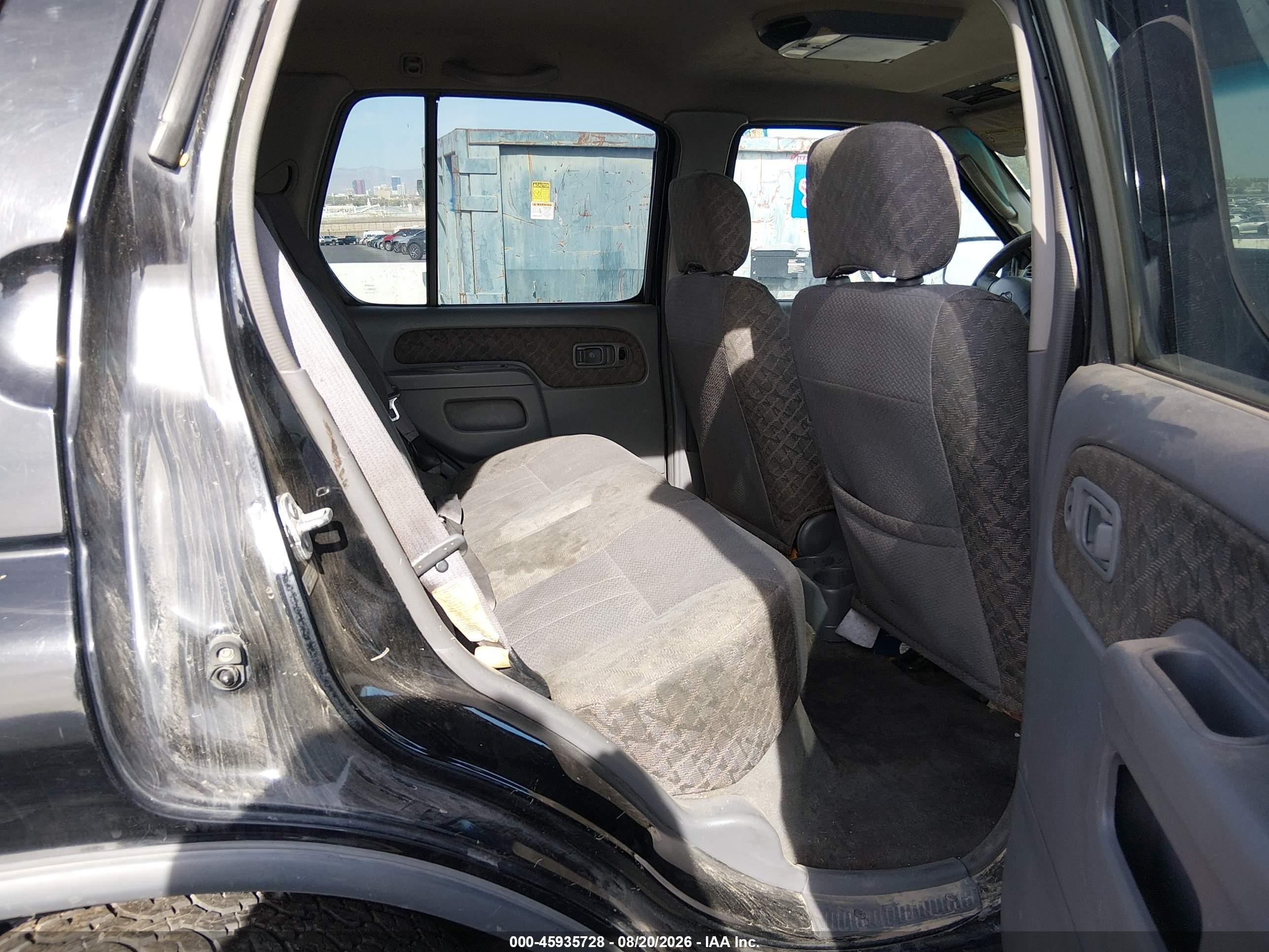 2001 Nissan Xterra Xe Black vin: 5N1ED28Y41C538423