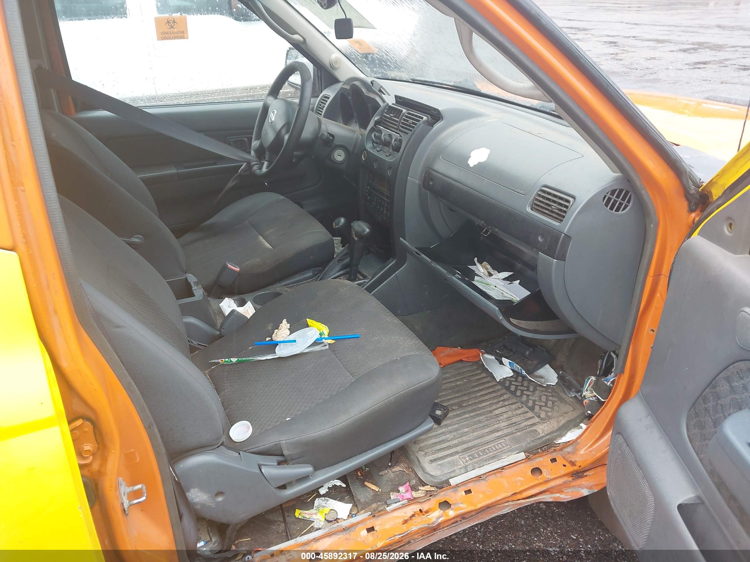 2003 Nissan Xterra Xe Orange vin: 5N1ED28Y43C646589