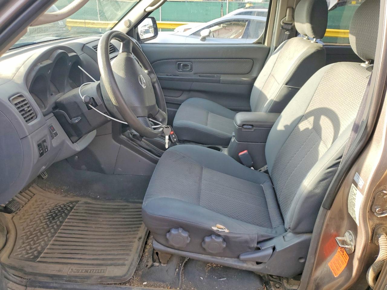 2003 Nissan Xterra Xe-v6 Tan vin: 5N1ED28Y43C676496
