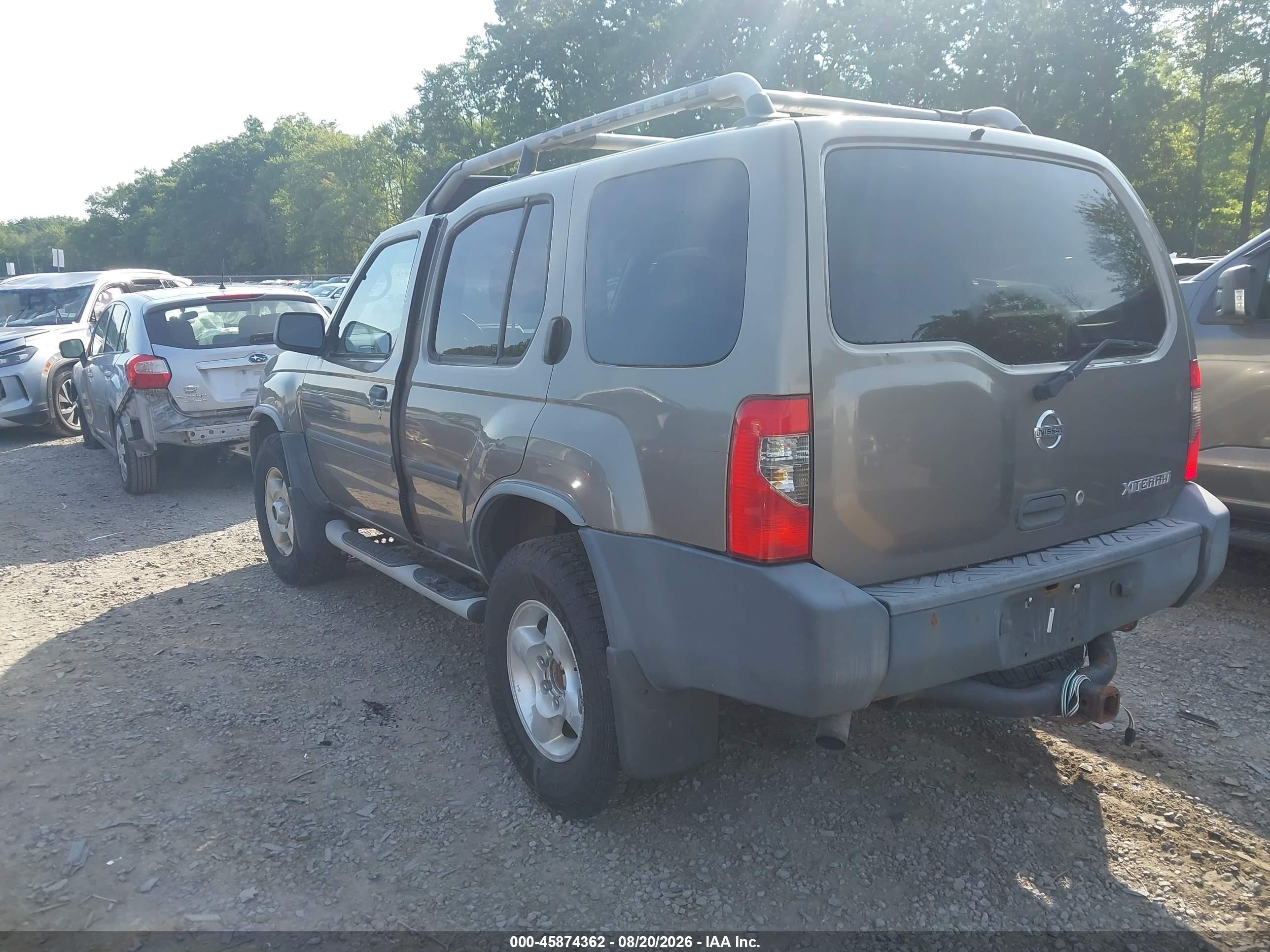 2003 Nissan Xterra Xe Silver vin: 5N1ED28Y43C699390