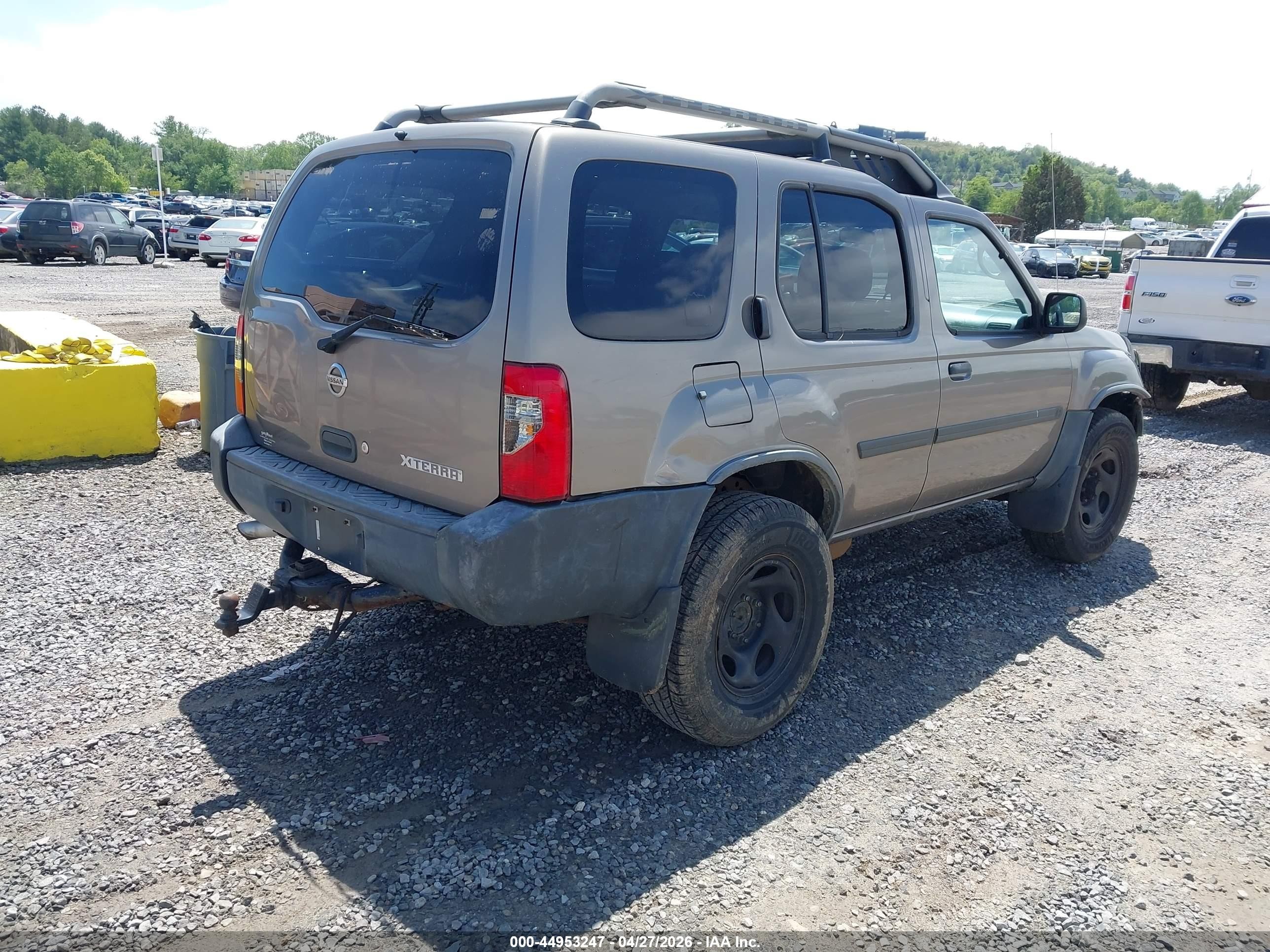2003 Nissan Xterra Xe Gold vin: 5N1ED28Y43C702451
